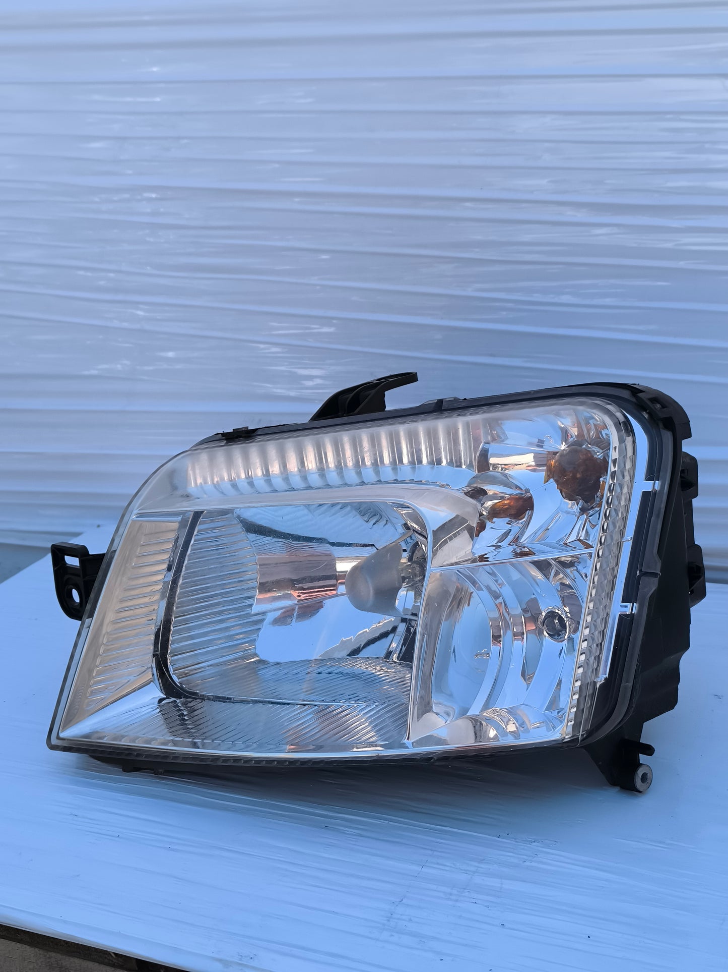 Fanale anteriore sx Fiat Panda II 169 2003-2012 ecoAG8379