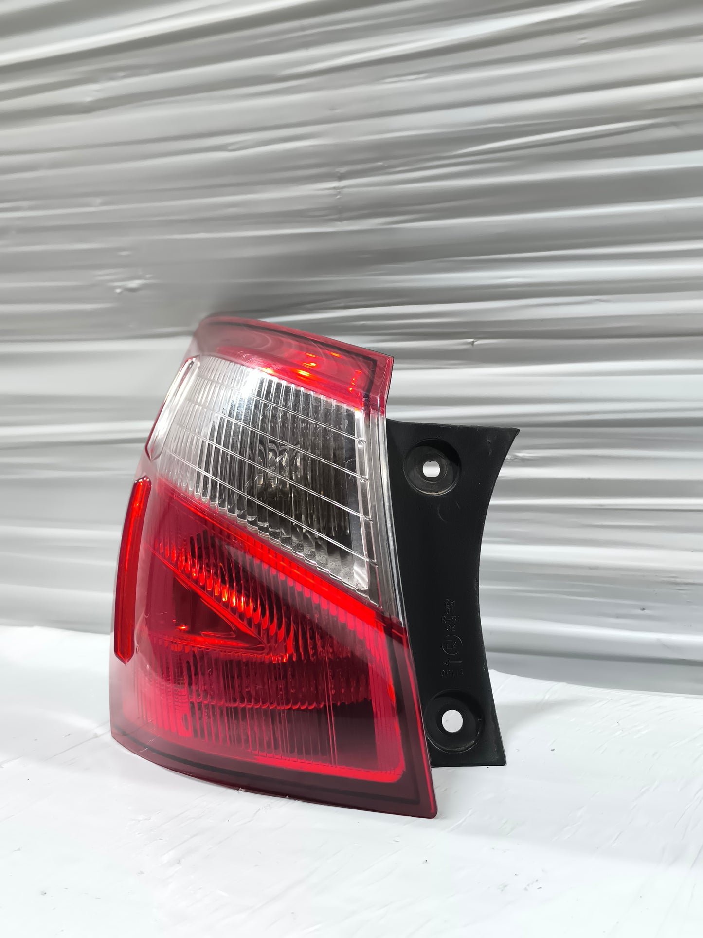 Fanale posteriore sx a led Nissan Qashqai (J10) 2010-2013 Restyling ecoAG9654
