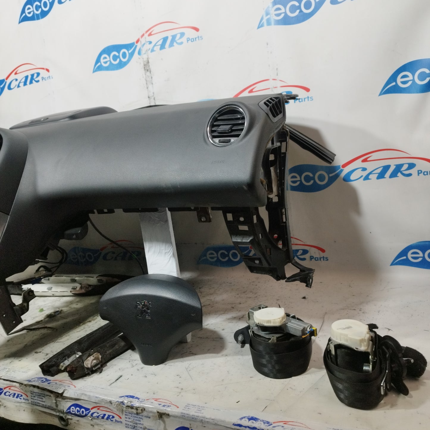 Airbag-Kit Peugeot 3008 2011 Code: 0285010830 ecoAC9634