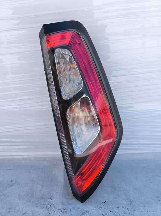 Fanale posteriore dx Fiat Punto Evo ecoAG8272