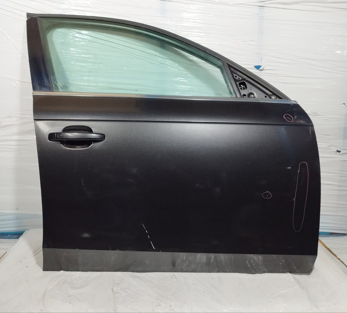 Sportello anteriore dx nero Audi A4 2008-2015 ecoAC17024