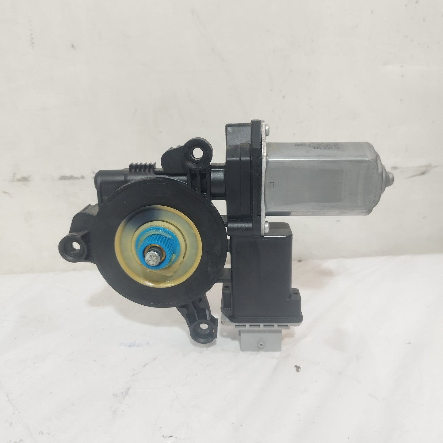 Motorino alzacristalli anteriore sx Alfa Romeo Giulietta (940) 2010-2020 cod: 1060766 ecoAC16445