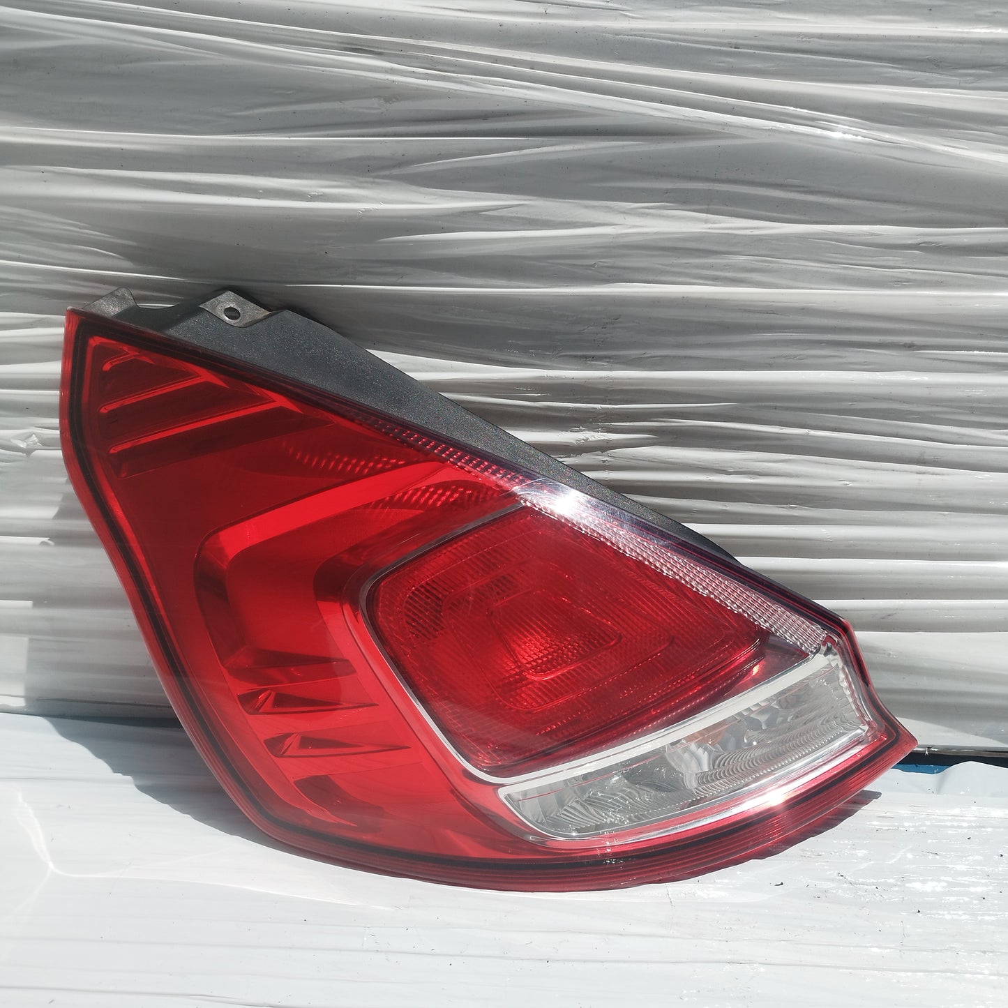 Fanale posteriore sx Ford Fiesta 2012 cod: C1BB-13405-A ecoDM219