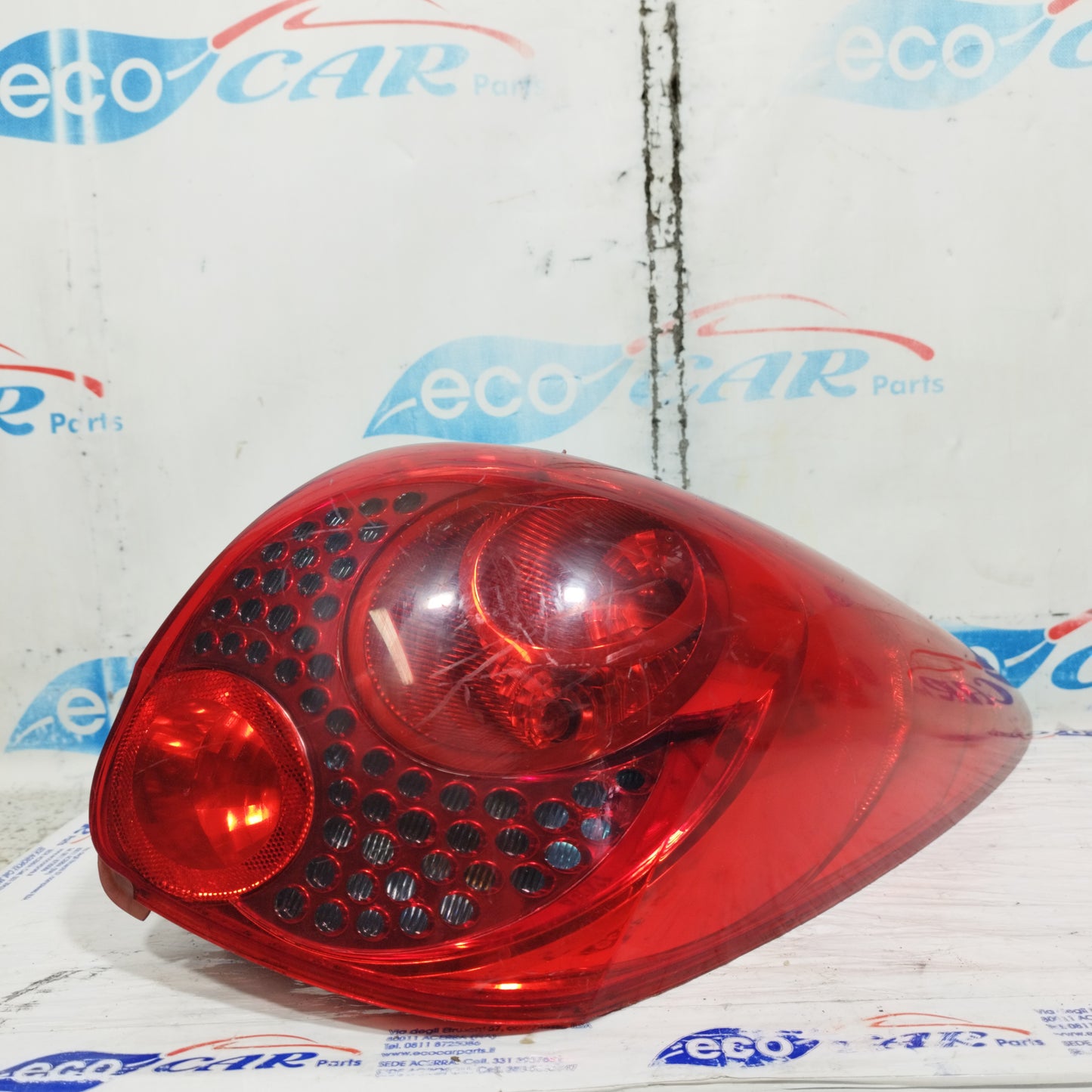 Rechtes Rücklicht Peugeot 207 SW 2010 ecoAC10947