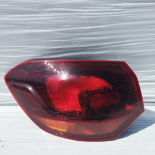 Fanale posteriore sx Opel Astra J SW 2011 cod: 13314052 ecoDM016