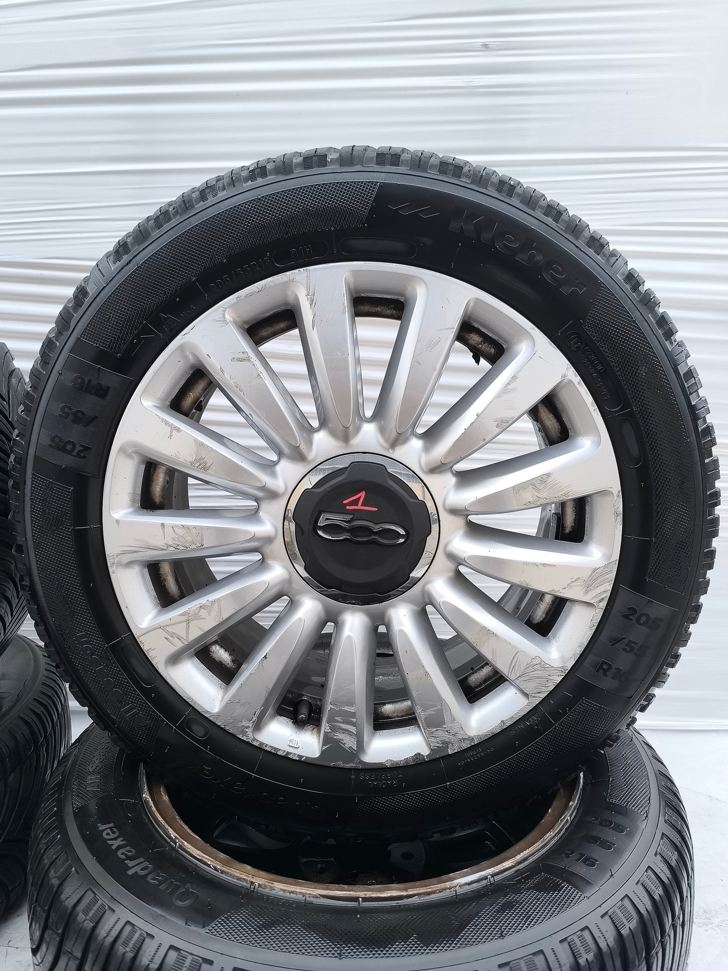Gomme e cerchi Fiat 500L anno 2013 ecoAG7913