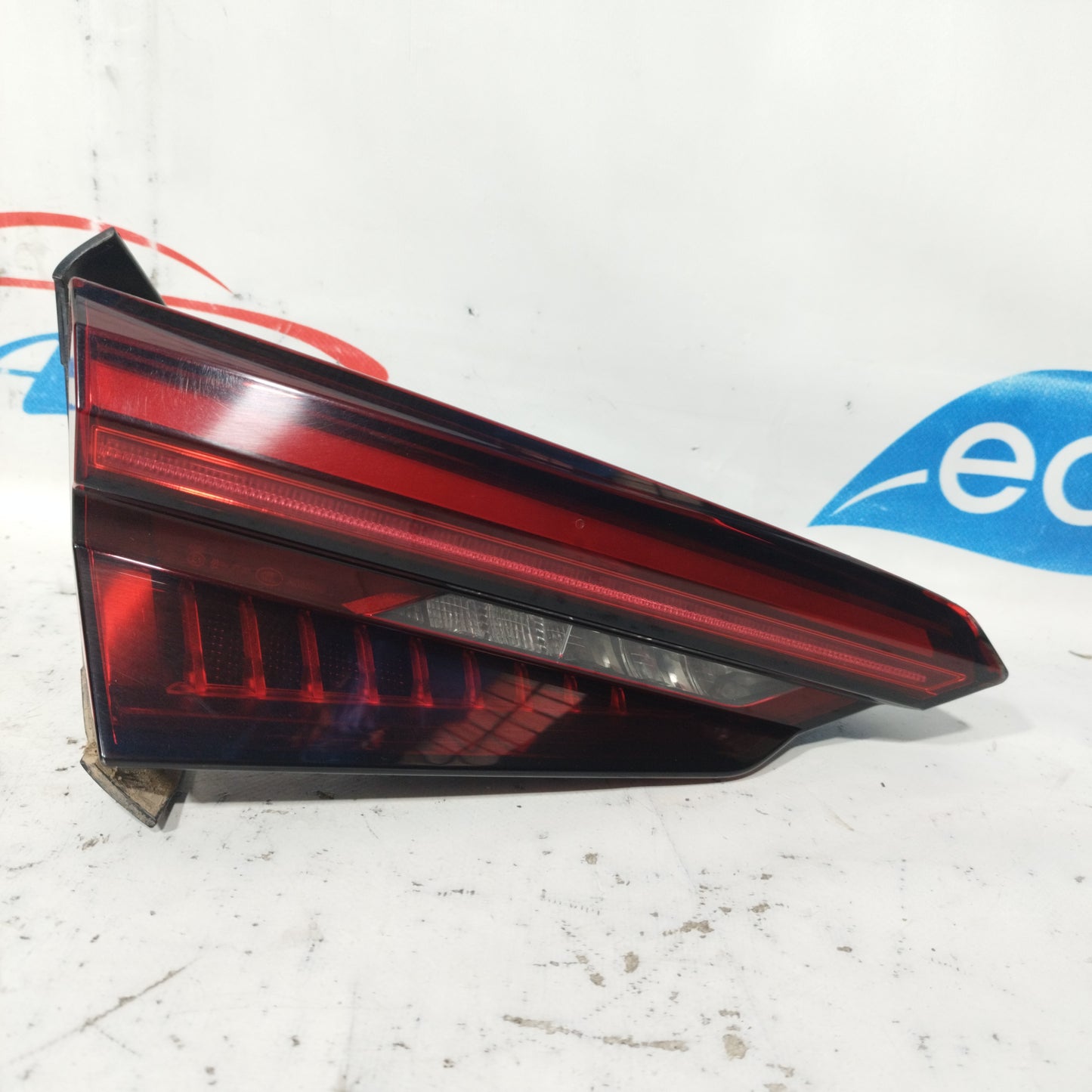 Audi A5 40 g-tron 2019 ecoAC10328 Innenleuchte links hinten