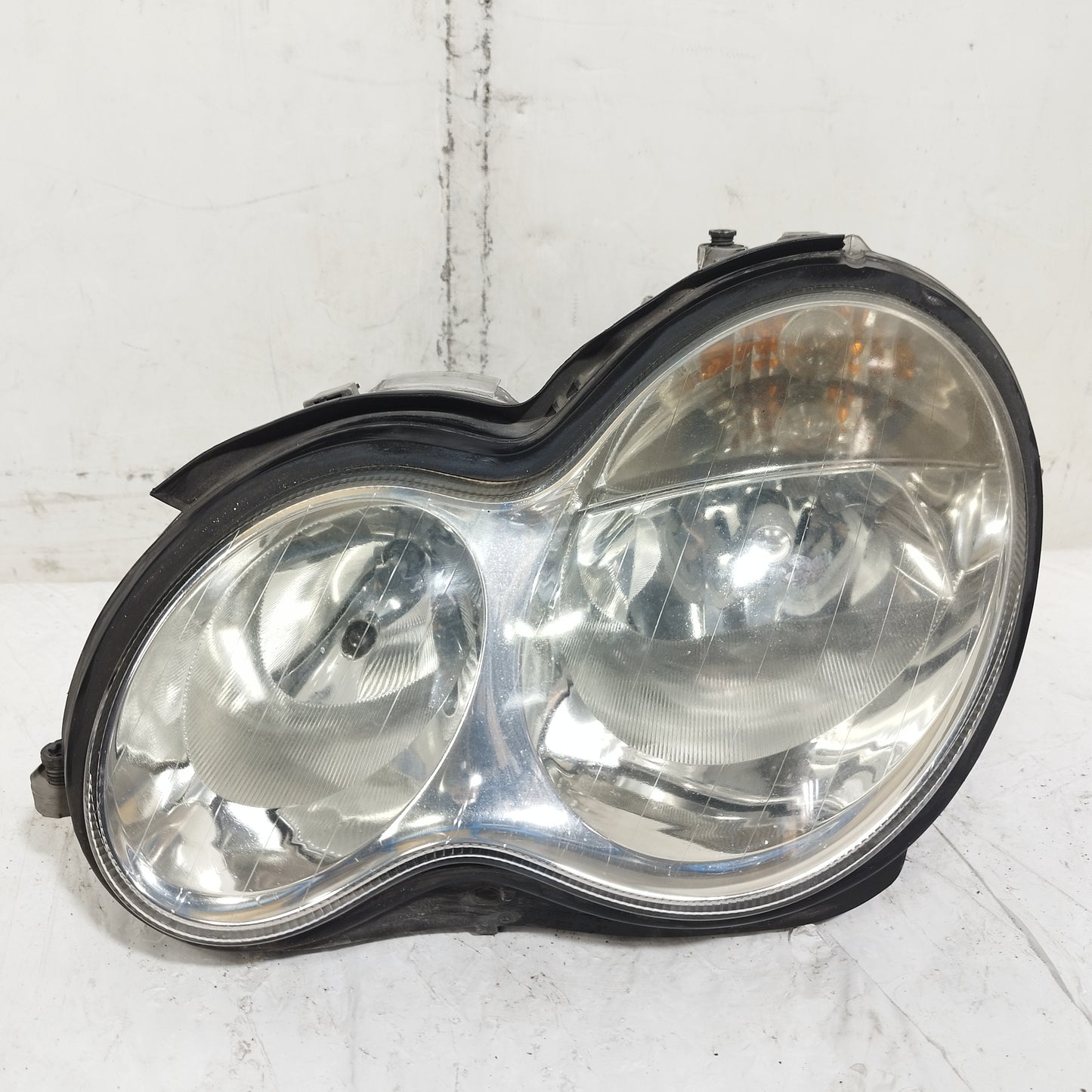 Fanale anteriore sx Mercedes Classe C W203 2004-2007 cod: 0301166207 ecoAC16615