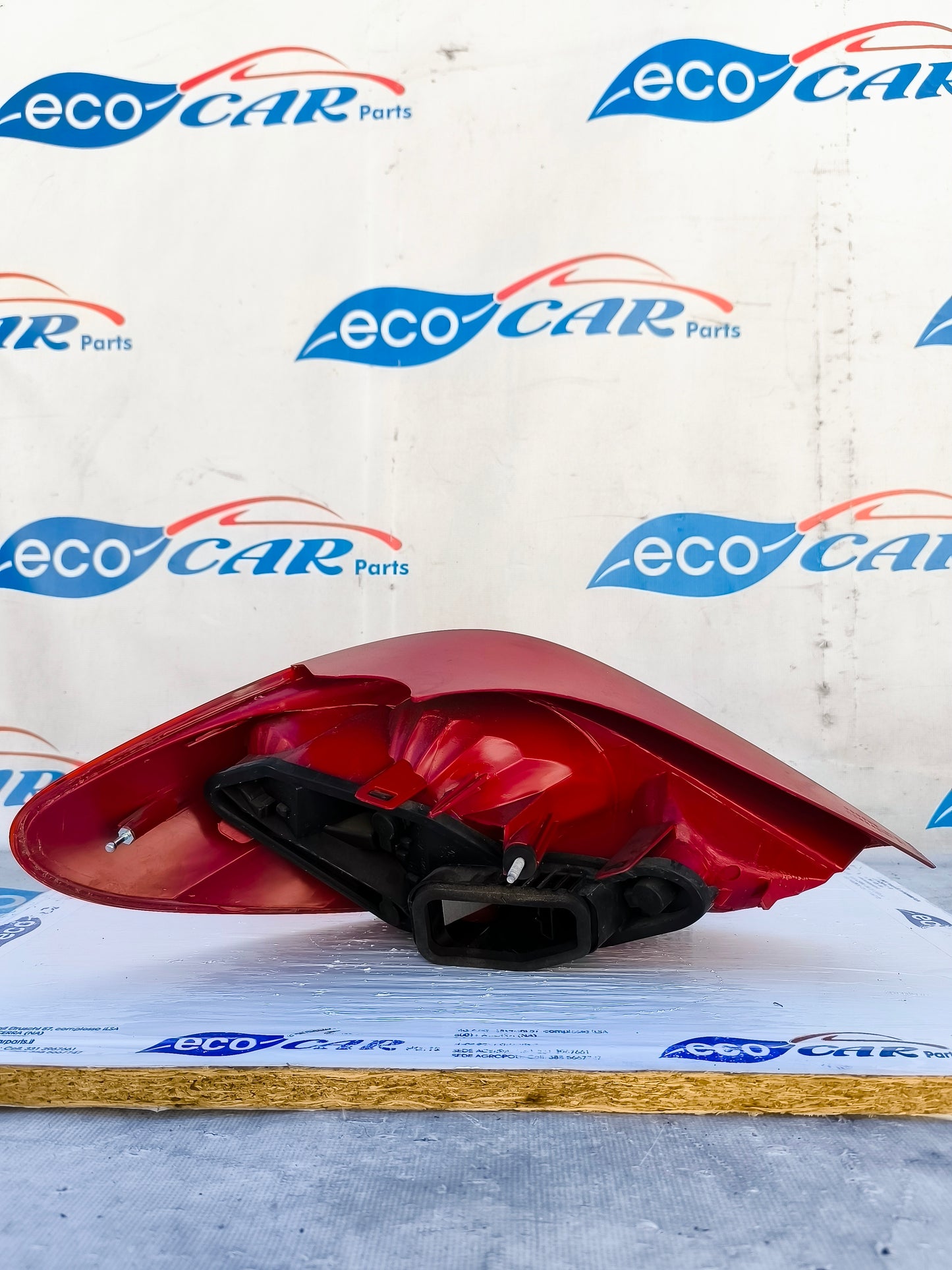 Fanale posteriore dx Peugeot 207 2008 ecoAG5738