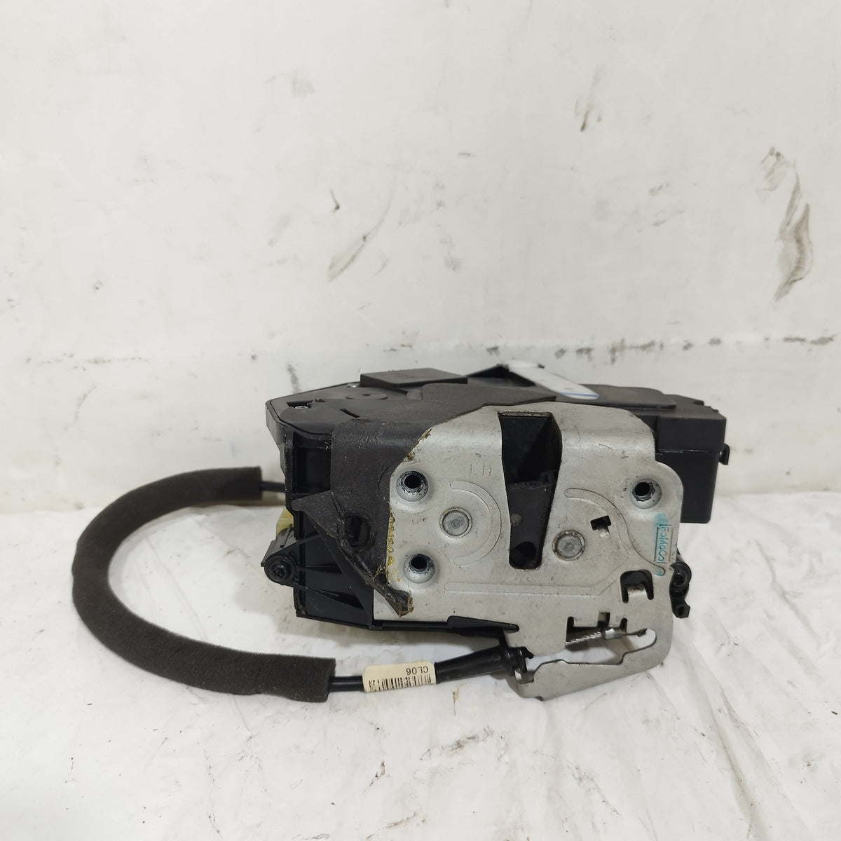 Serratura portellone Ford EcoSport I 2013-2023 4 pin cod: 40114142 ecoAC16785