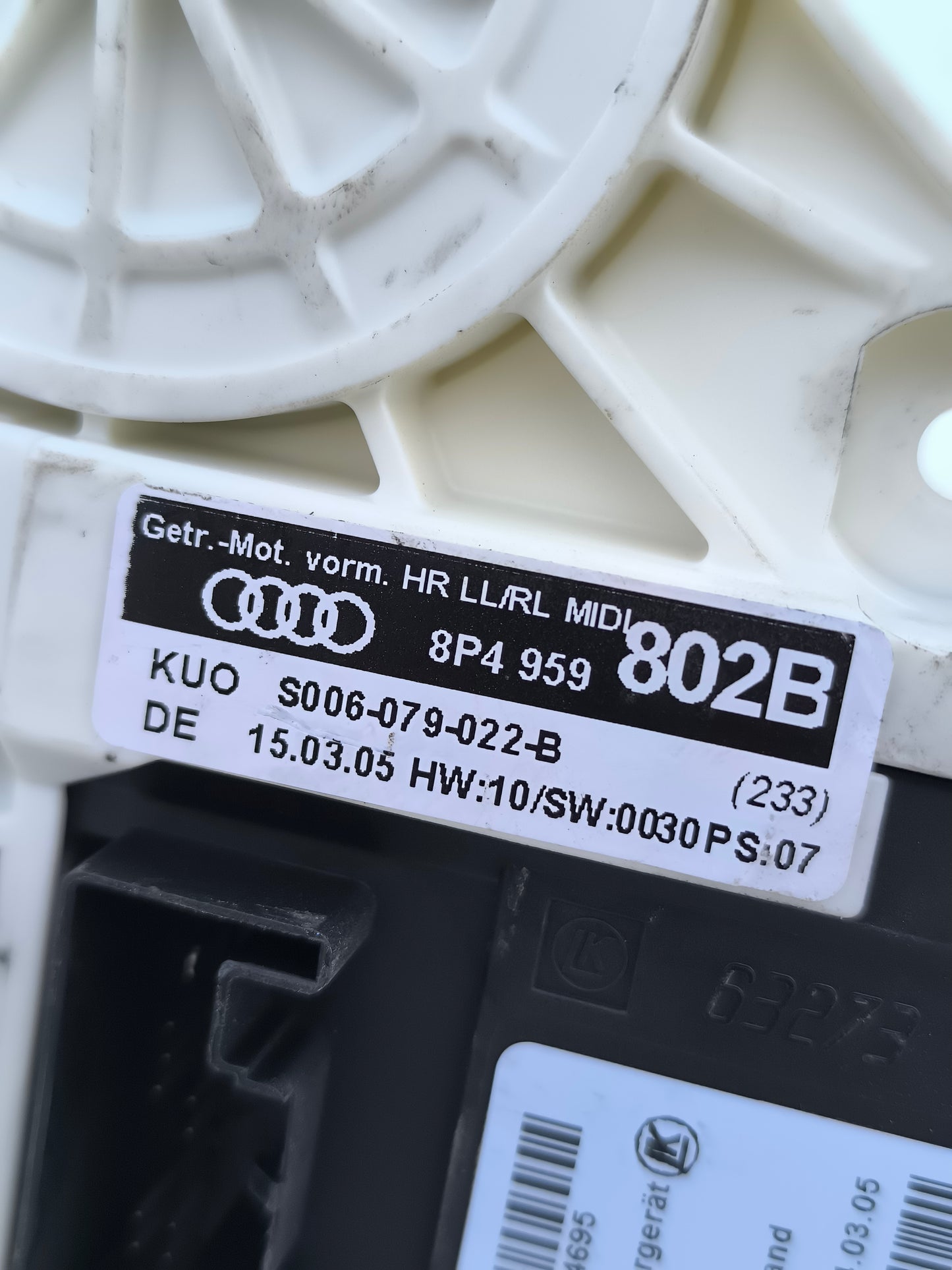 Motorino alzacristalli anteriore dx Audi A3 anno 2007 cod. 8P4959802B ecoAG7449