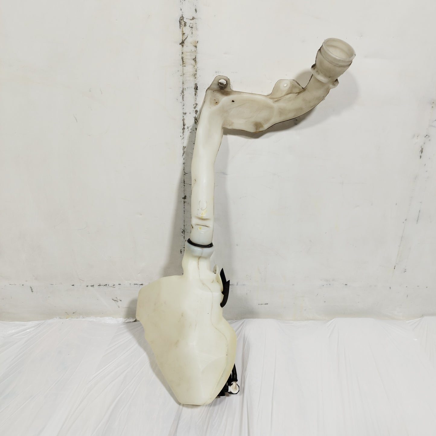 Vaschetta tergicristalli Citroen C3 2011 Cod: 9683988680-00 ecoAC14873