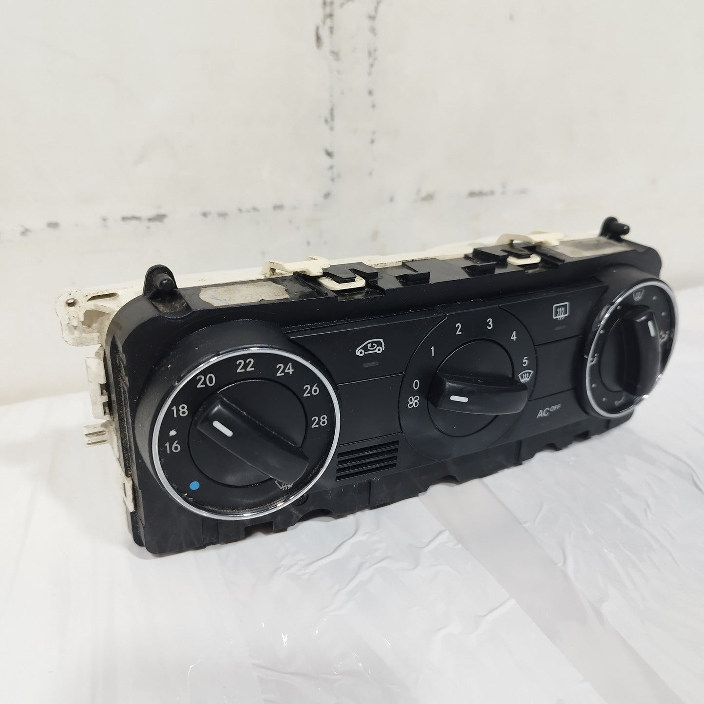 Pulsantiera a / c Mercedes Classe B W245 2004-2012 ecoAC16284