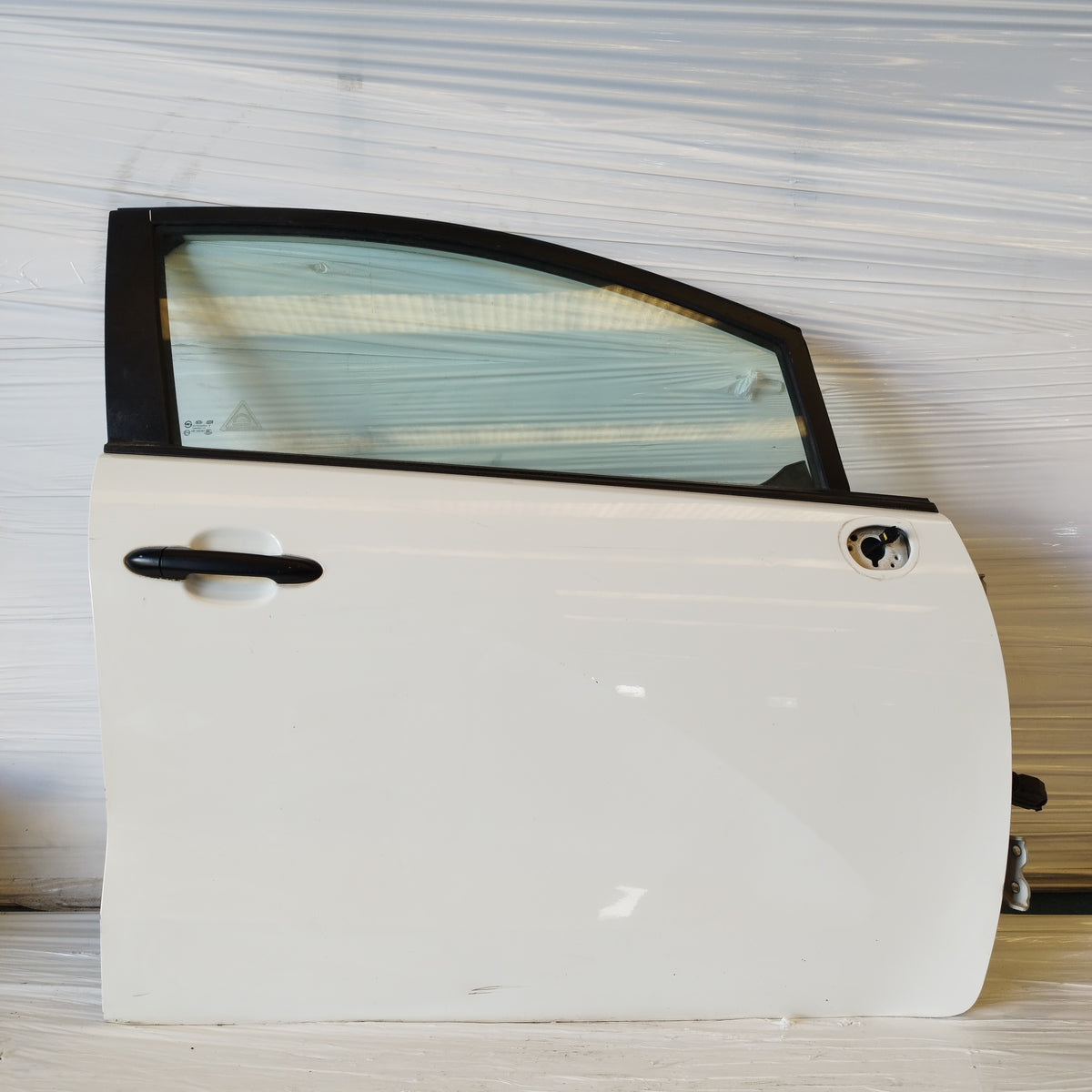 Sportello anteriore dx bianco Kia Rio (UB) 2011-2017 ecoAC17585