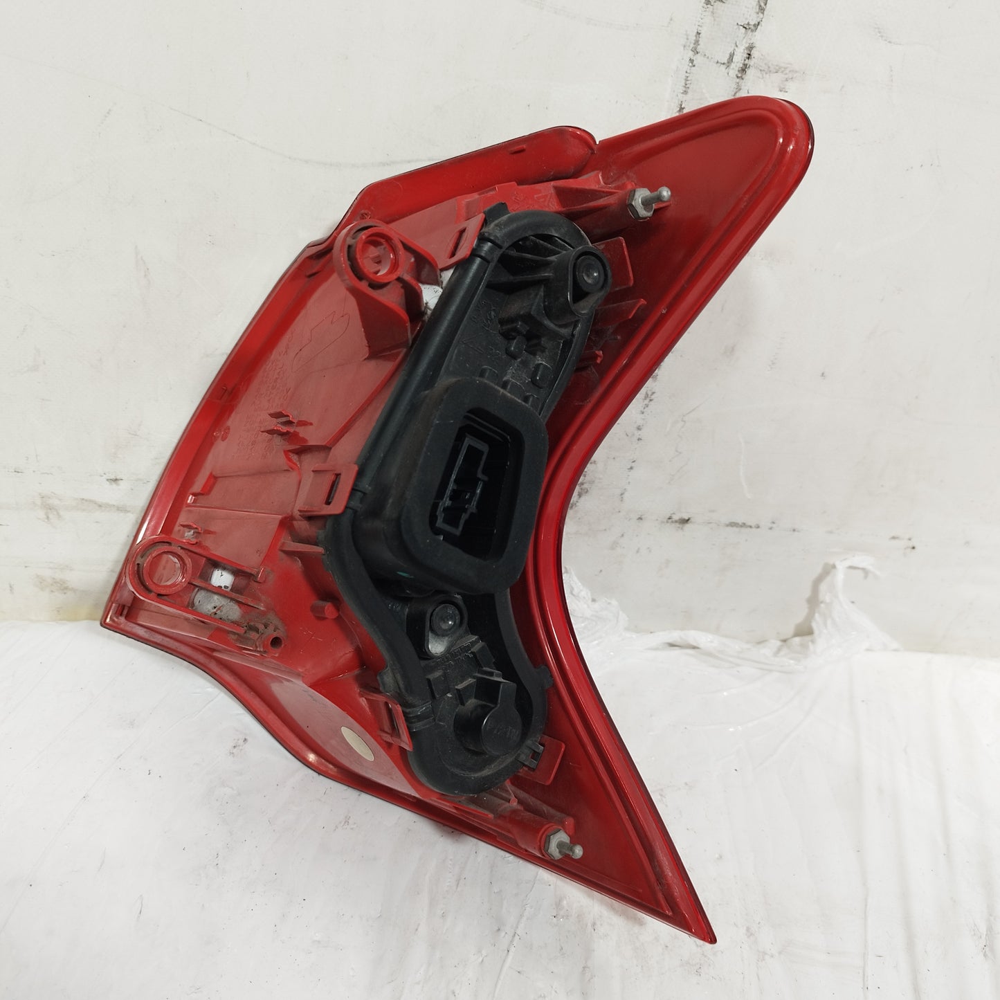 Fanale posteriore sx Peugeot 3008 I serie (T84) 2009-2013 cod: 9683460880 ecoAC16557