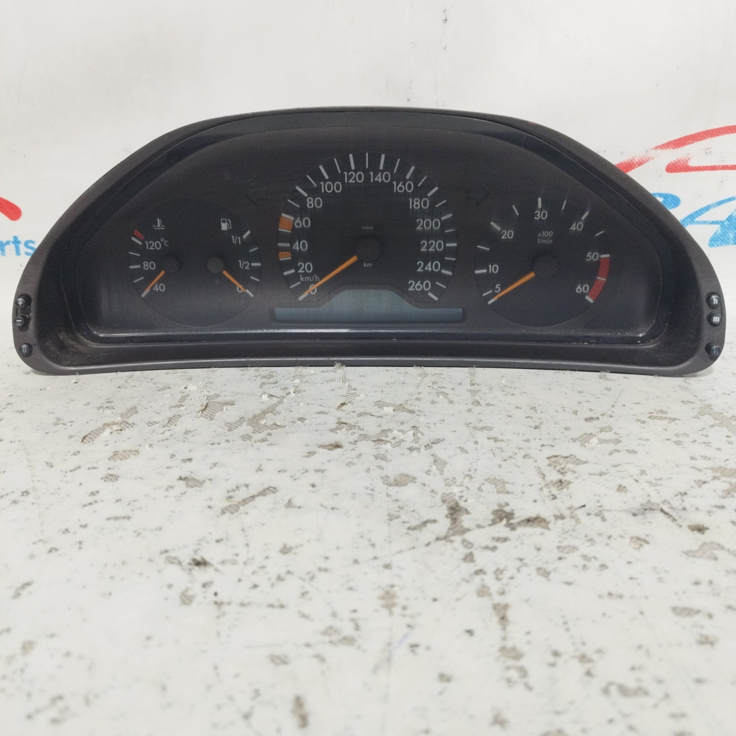 Mercedes E-Klasse 3.2 B W210 1999 Instrumententafel-Code: 87001345 ecoAC9341