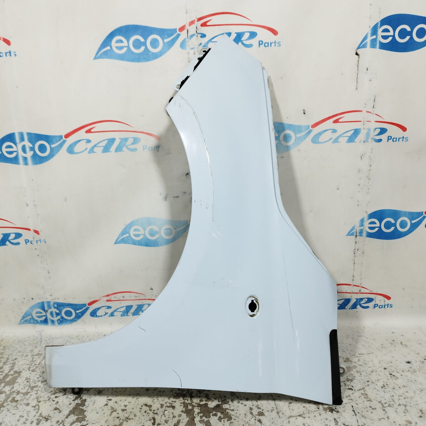 Parafango anteriore sx celeste chiaro Fiat 500 2008 ecoAC10804