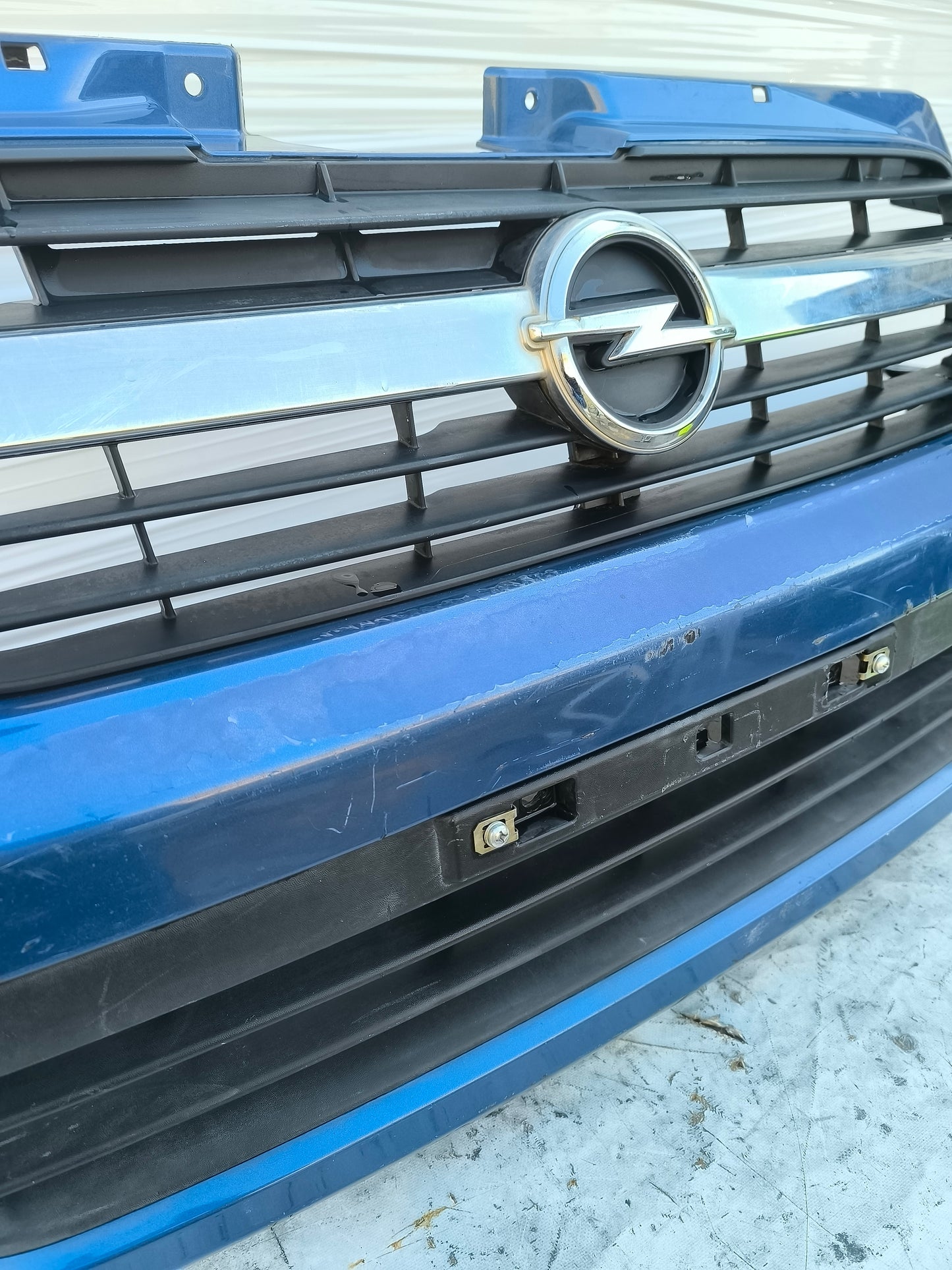 Paraurti anteriore Opel Agila blu anno 2006 ecoAG8175