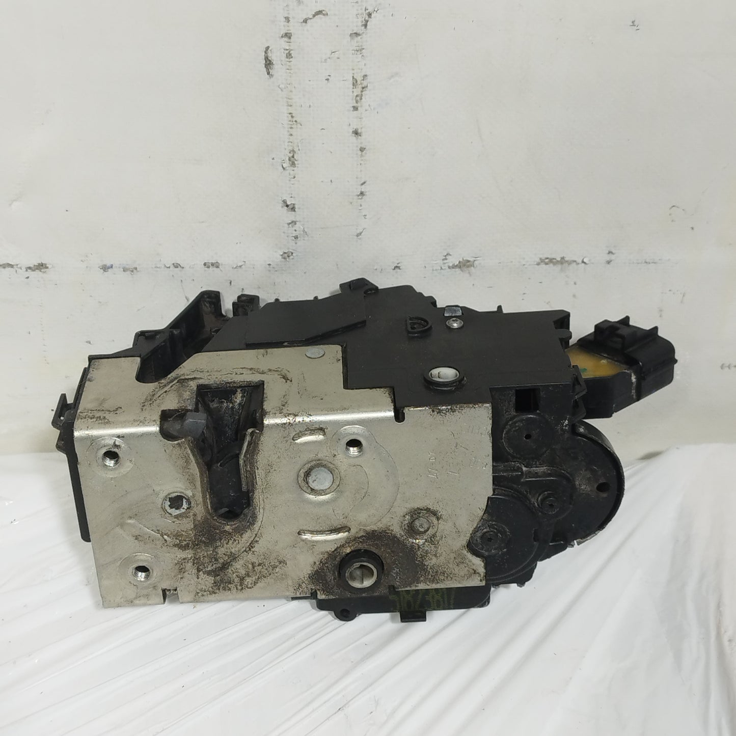 Serratura posteriore sx Lancia Musa 2007 cod: 51823817 ecoAC15443