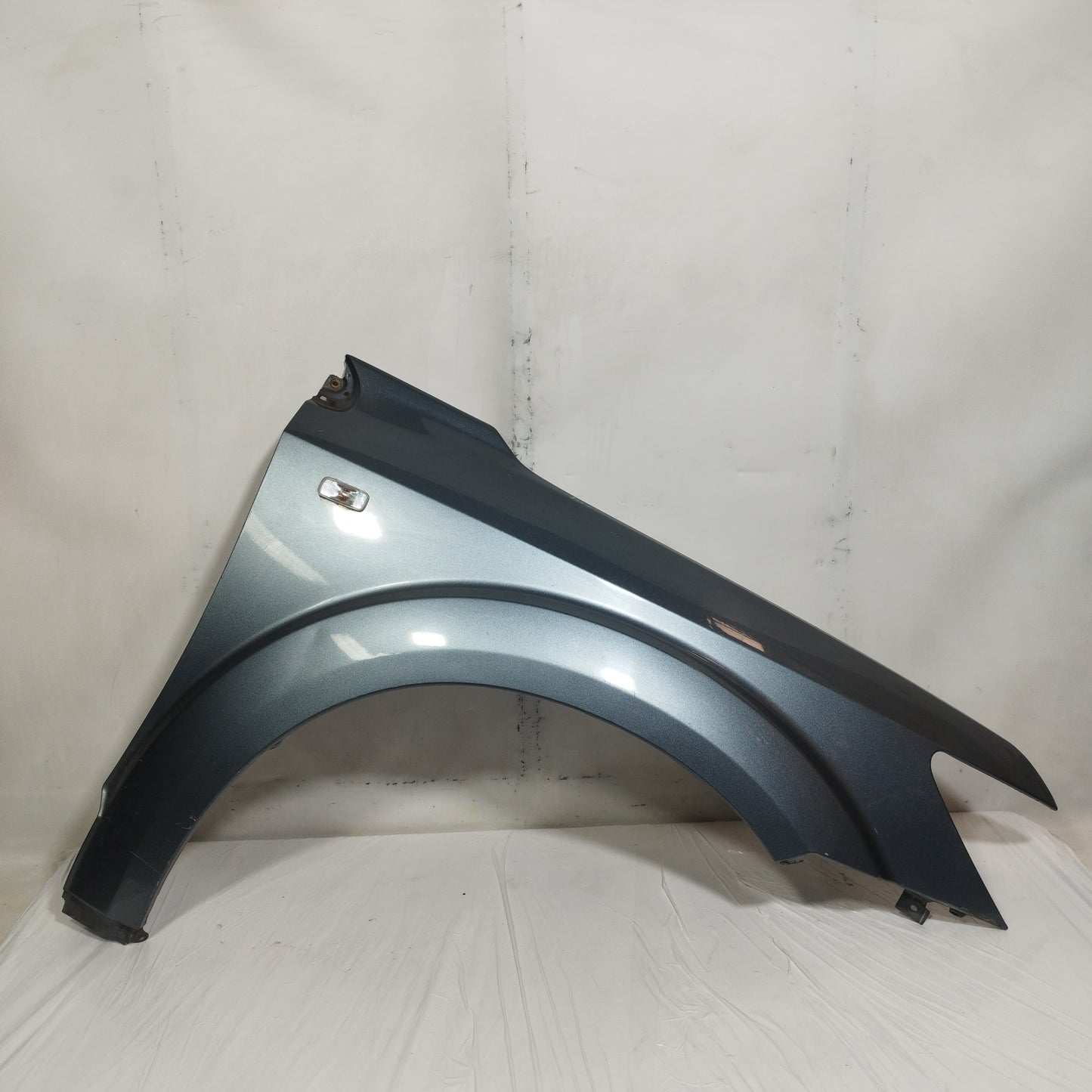 Parafango anteriore dx grigio scuro Dodge Journey 2008 ecoAC14596