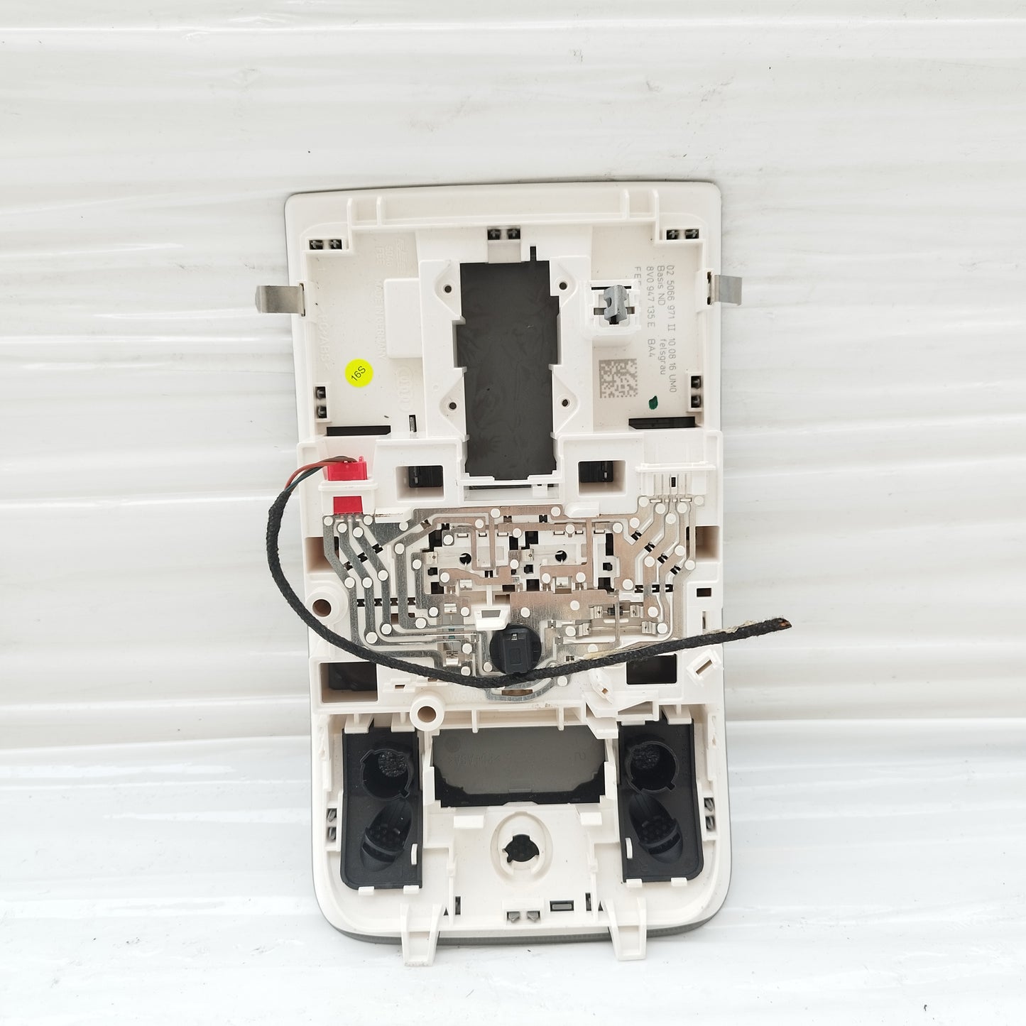 Luce di cortesia Audi A3 2015 cod: 8V0947135E ecoAC15961
