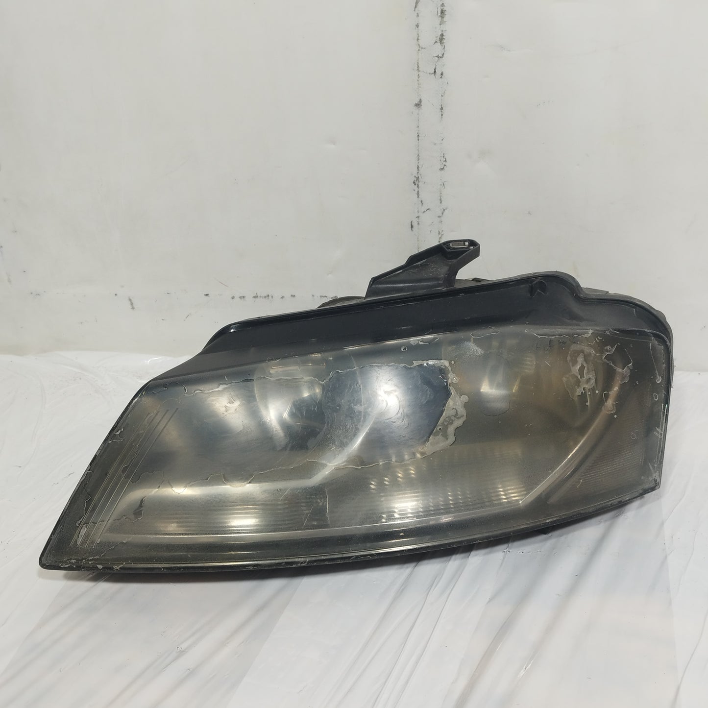 Fanale anteriore sx Audi A3 (8P1) 2008-2012 Restyling cod: 8P0941003 ecoAC15253