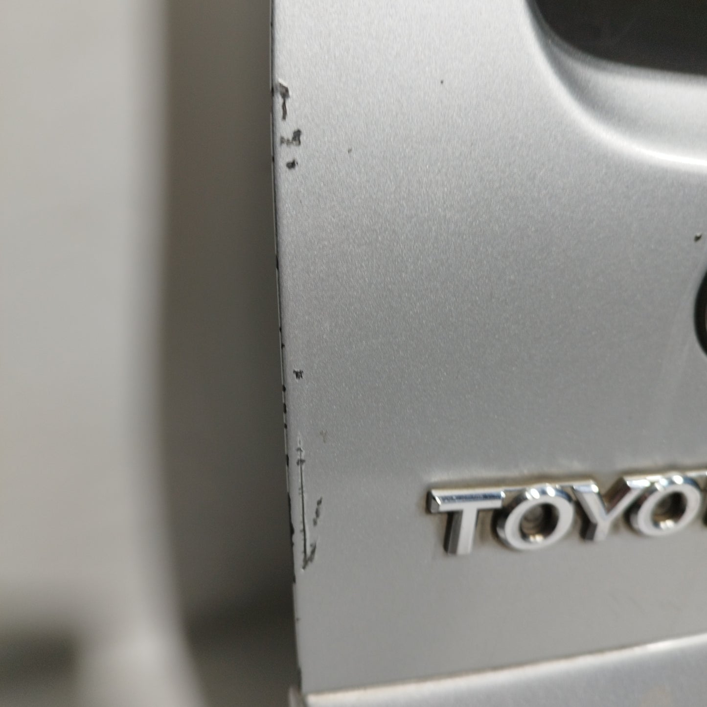 Portellone posteriore grigio Toyota Yaris verso 2005 ecoAC11601