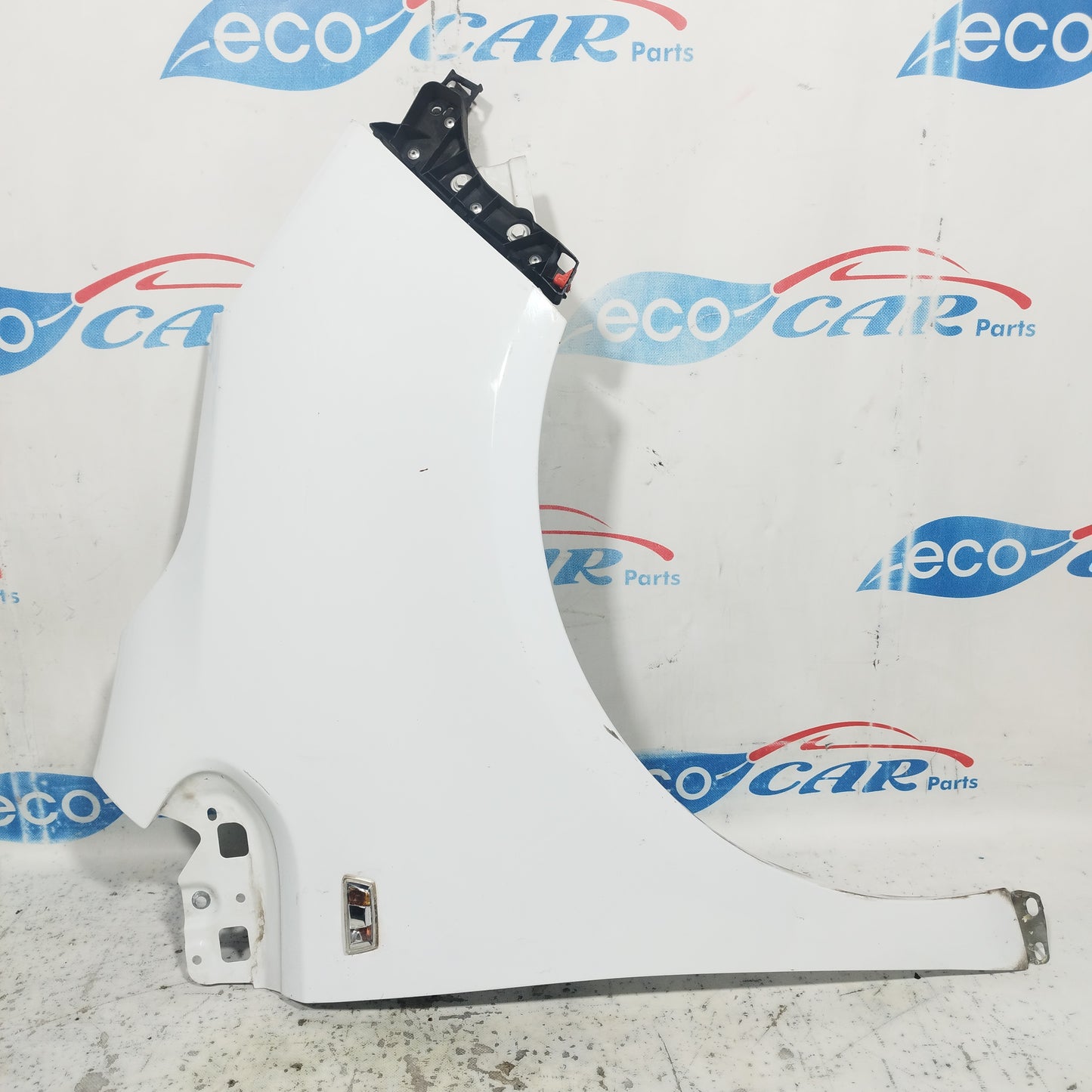 Parafango anteriore dx bianco Opel Meriva B 2012 ecoAC9028
