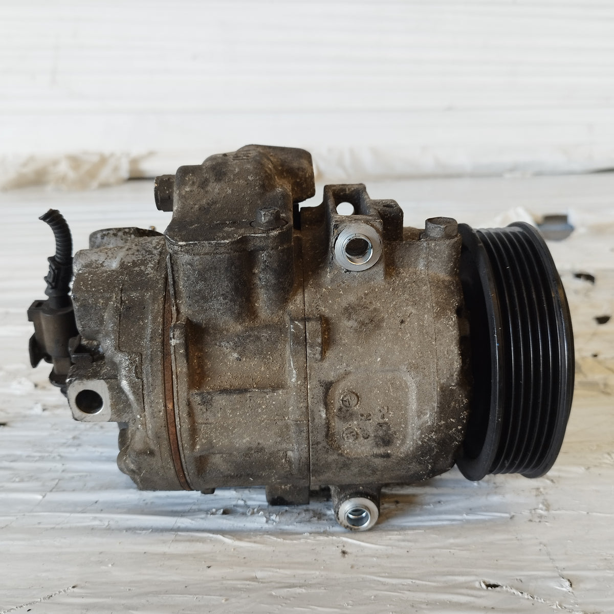 Compressore a / c Volkswagen Polo (9N) 1.4 B 2001-2014 cod: 6q0820808F ecoAC17688