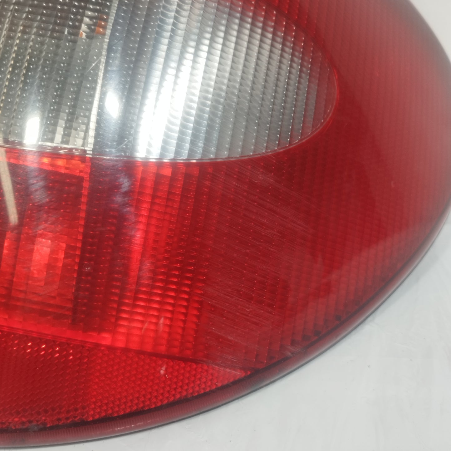 Chrysler Voyager 2003 ecoAC13908 Rechte Rückleuchte