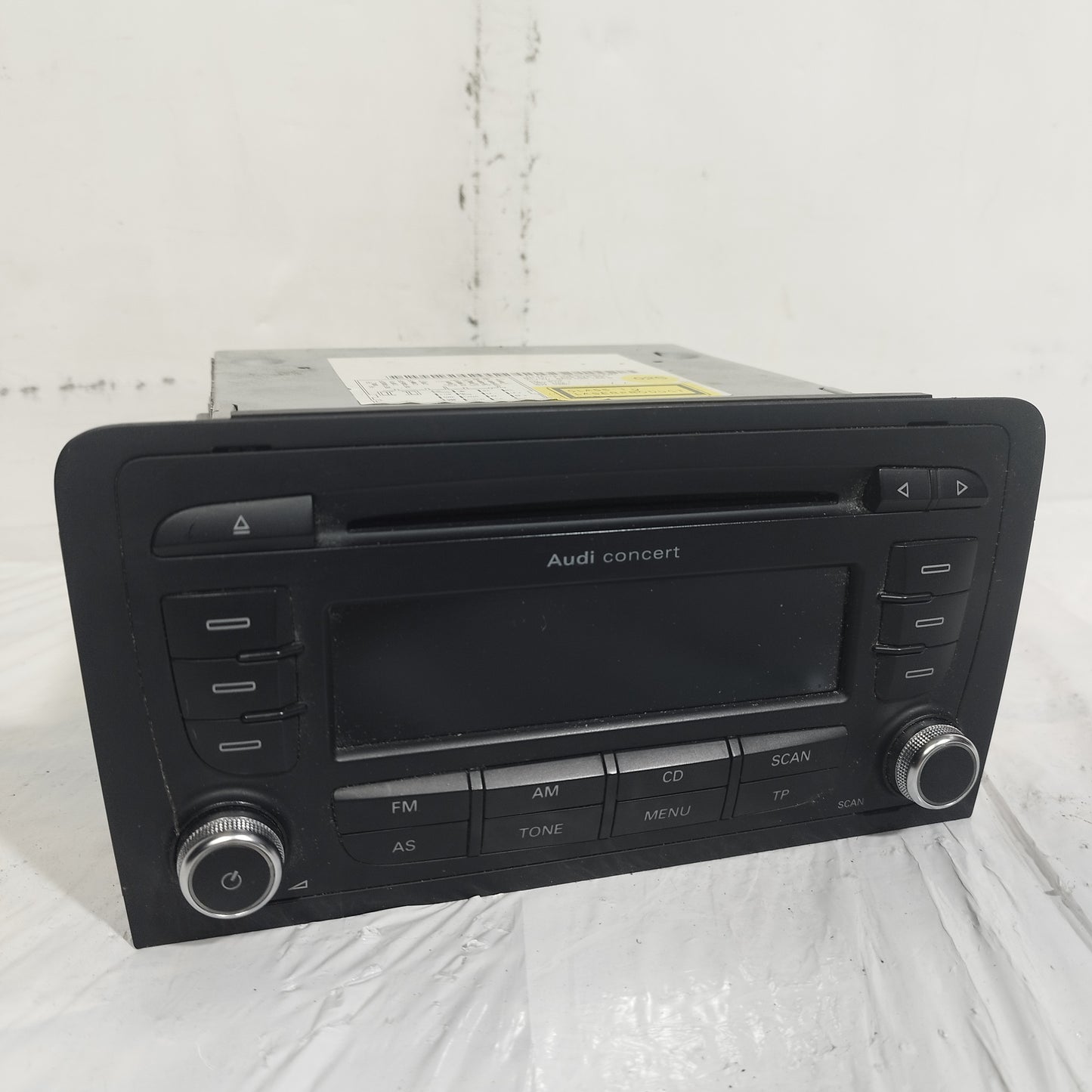 Autoradio Audi A3 (8P) Sportback (8PA) 2008-2012 cod: 8p0035186s ecoAC15265
