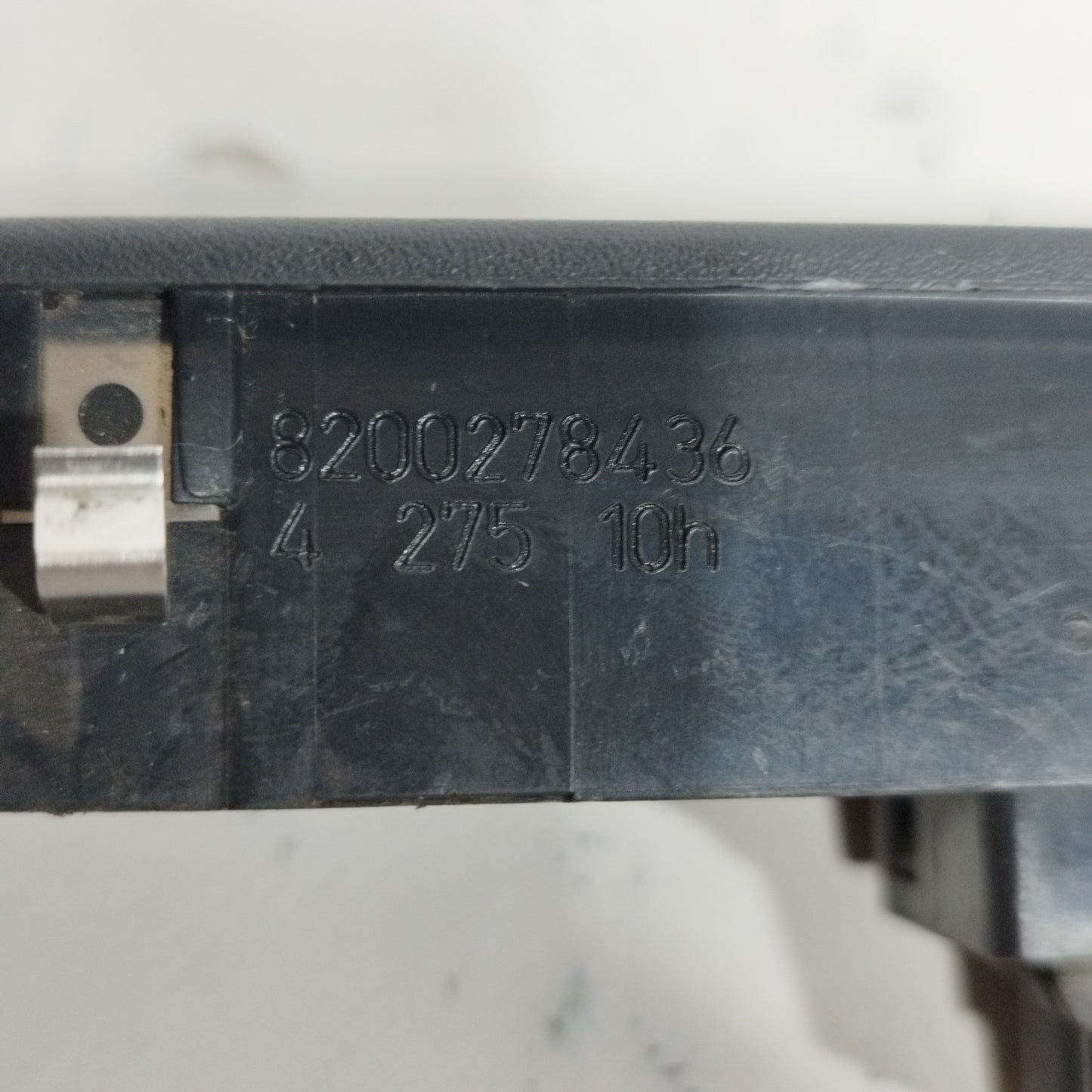 Front right button panel Renault Modus 2008 Code: 8200278436 ecoAC8521