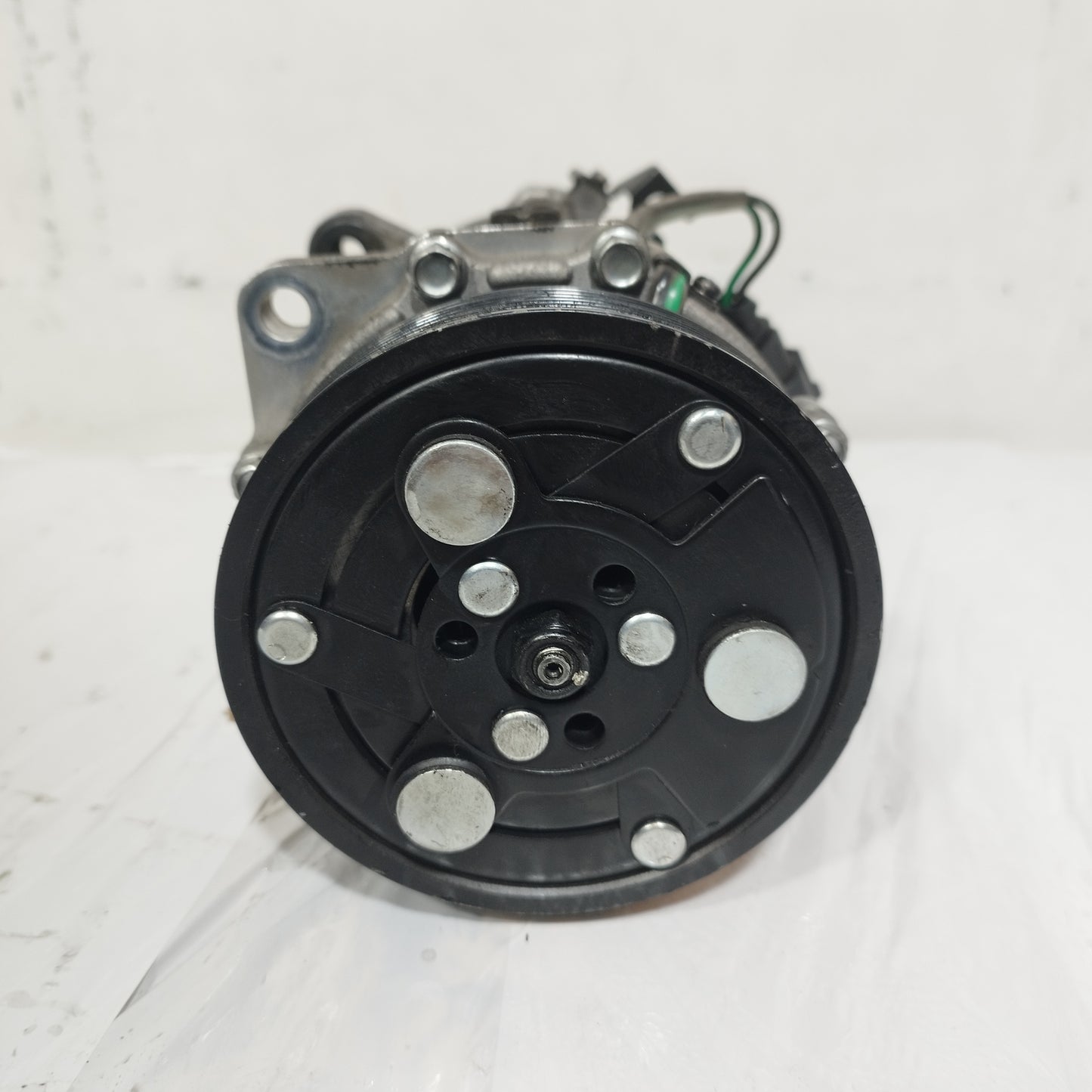 Compressore a / c Volkswagen Golf 4 1.9 TDI 1997-2004 cod: 890761 / 912575 ecoAC15557