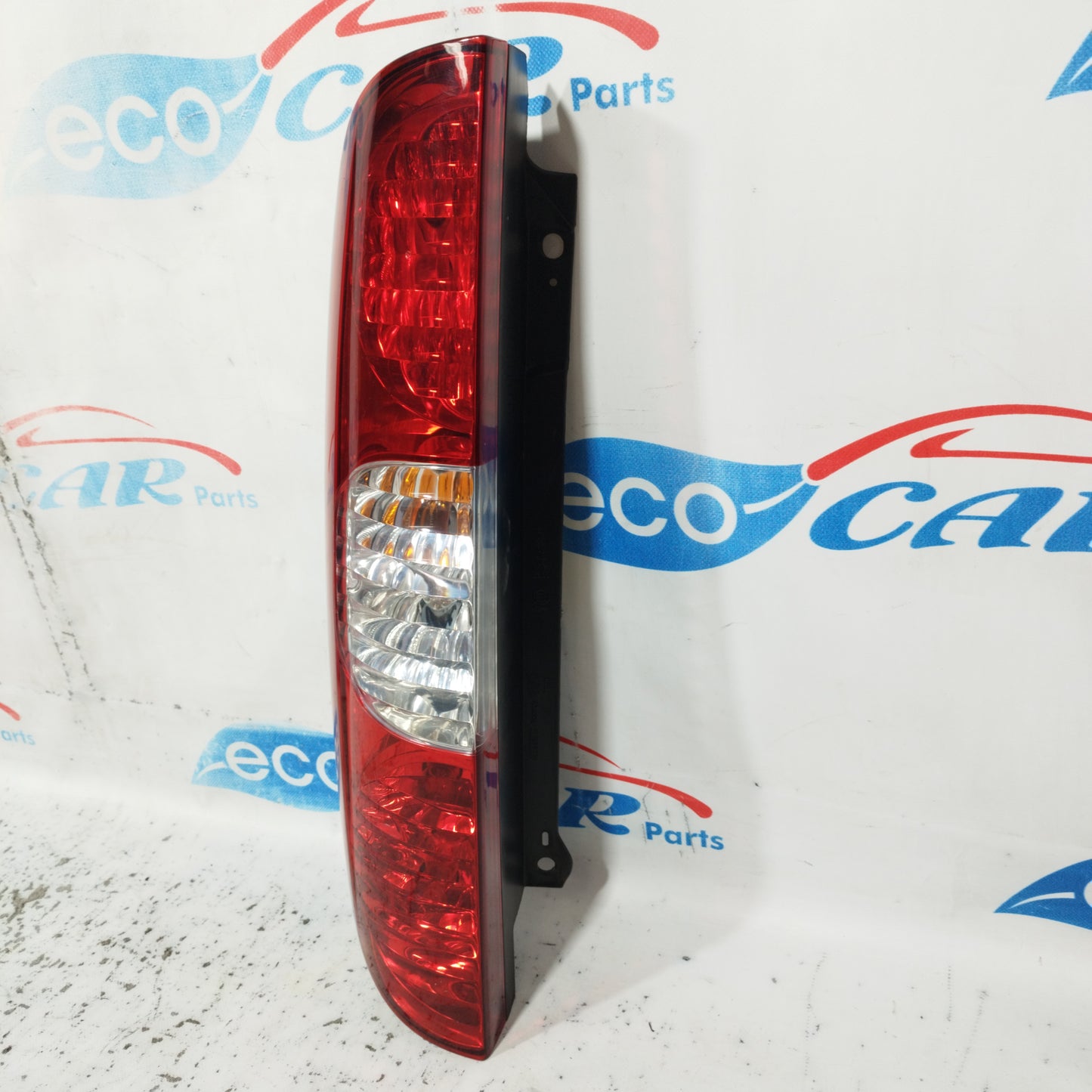 Linke Rückleuchte Fiat Doblo 2008 ecoAC9821