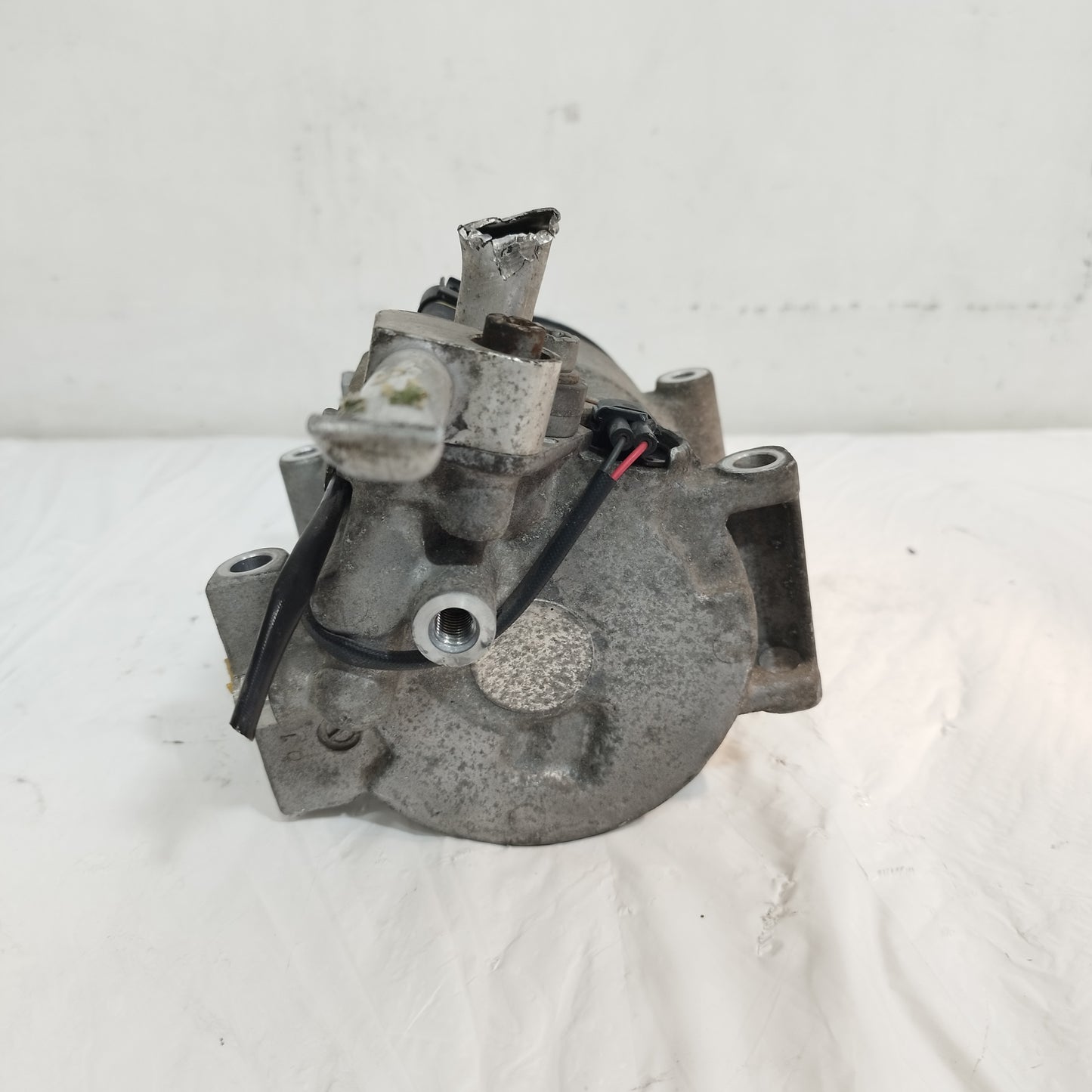 Compressore a / c Mercedes Classe A (W169) / Classe B (W245) 1.7 B 2004-2012 cod: A0012303511 ecoAC16189