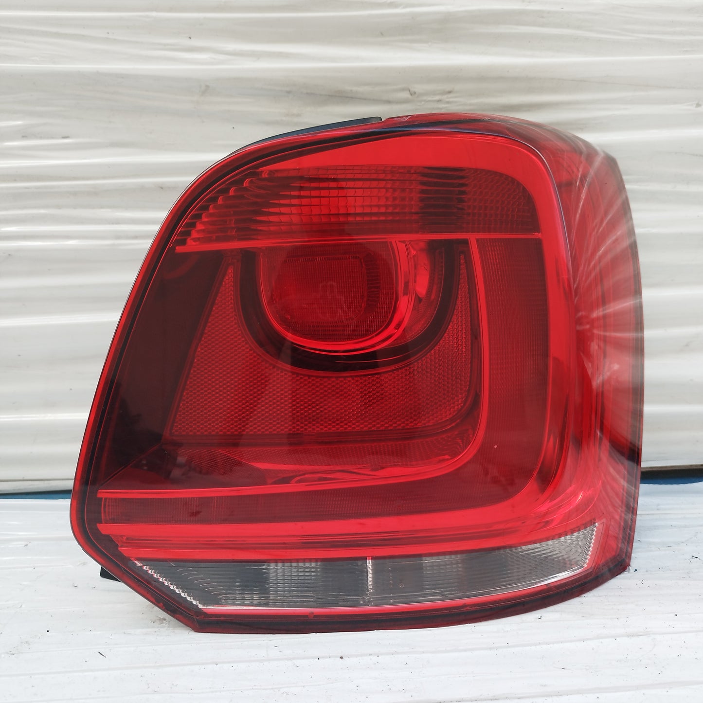 Fanale posteriore dx Volkswagen Polo 6R 2009-2014 cod: 6R0945112B ecoDM230