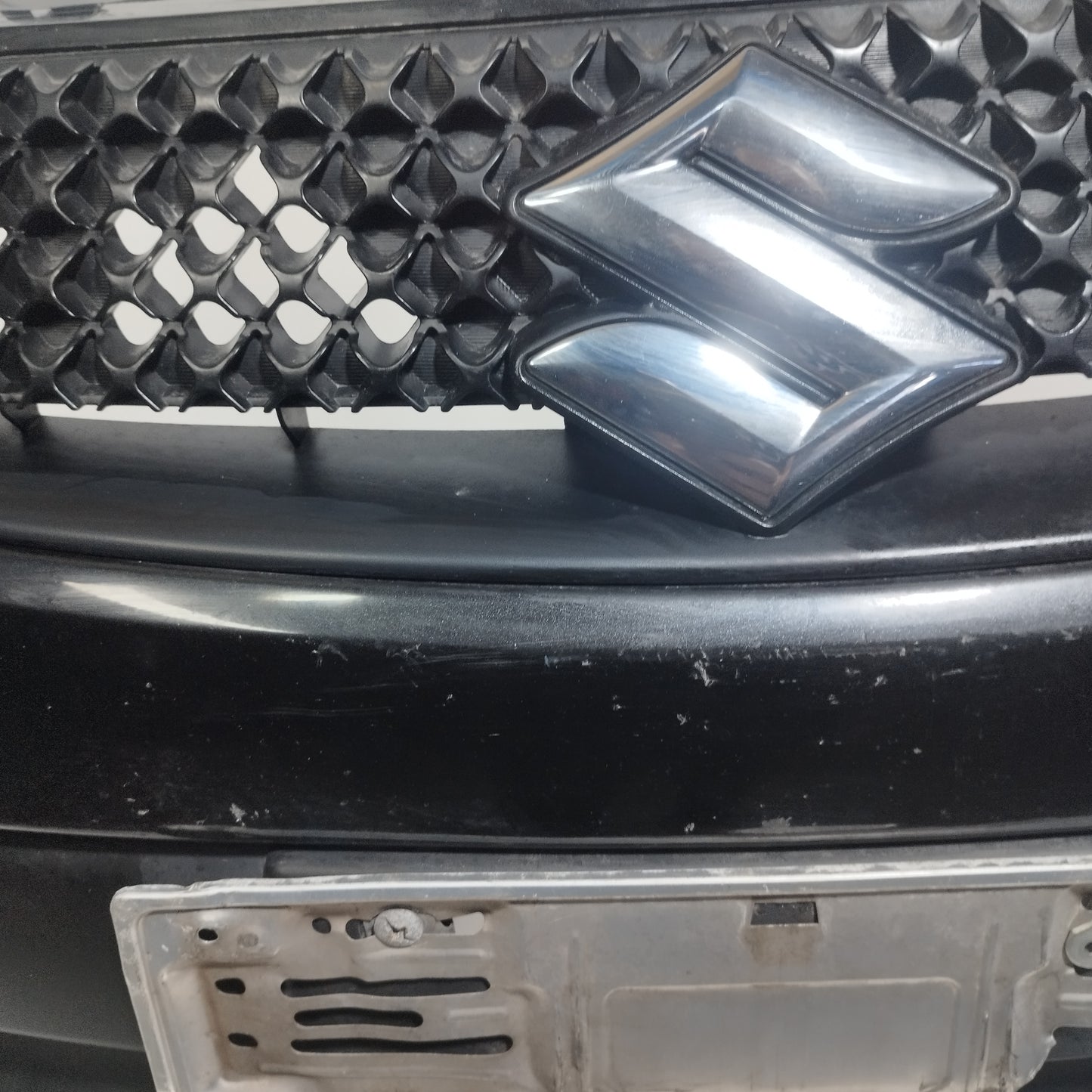 Paraurti anteriore nero Suzuki SX4 2010 ecoAC15990
