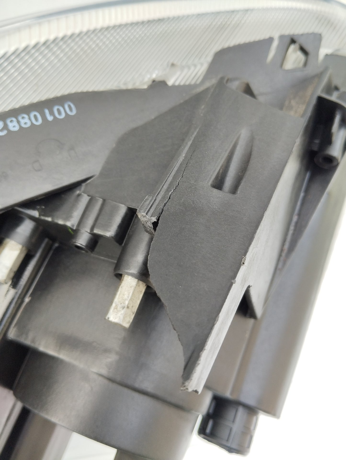 Fanale anteriore sx Lancia Delta 2008 ecoAG5558