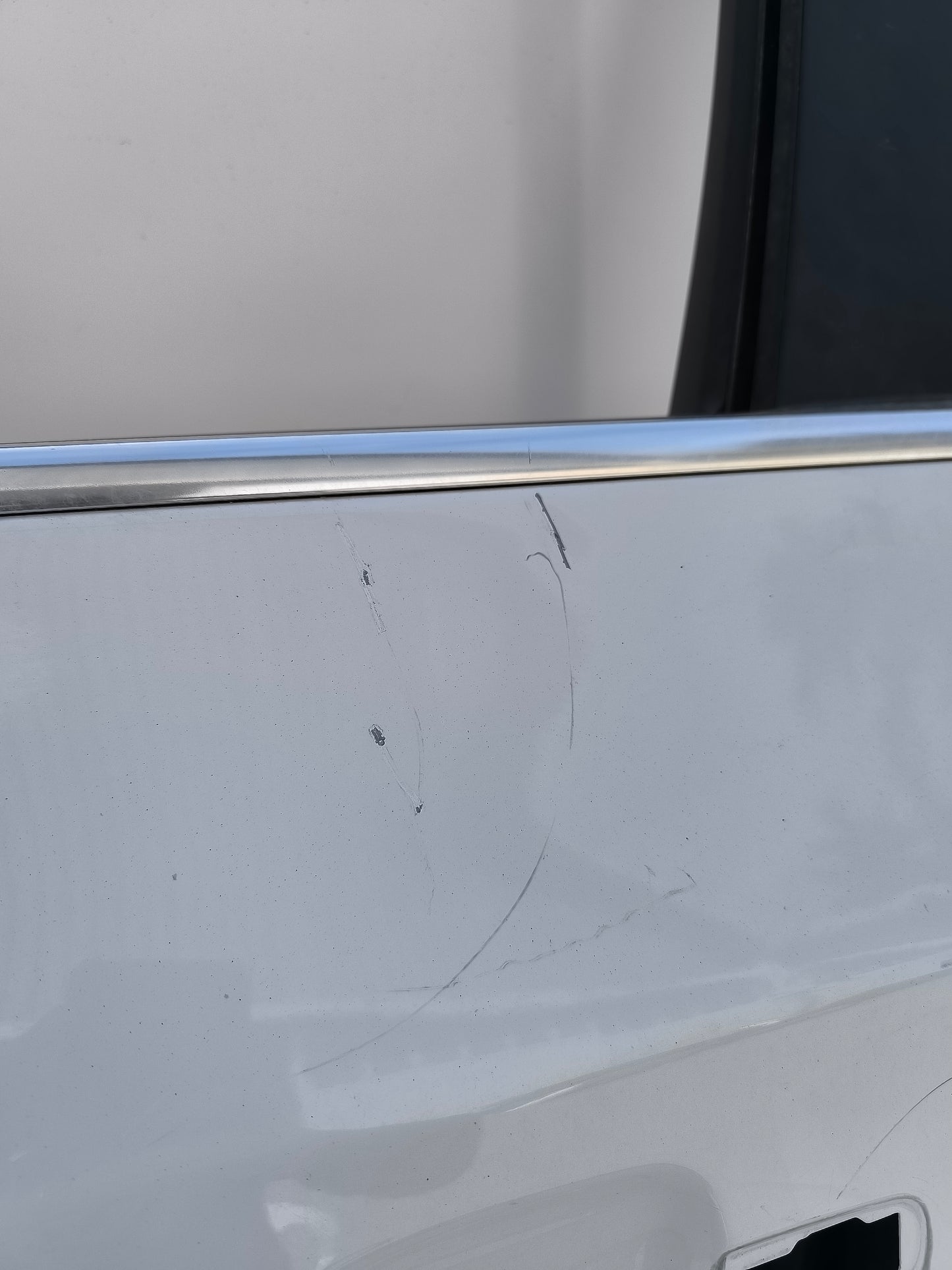 Chevrolet Orlando ecoAG6874 White Left Front Door