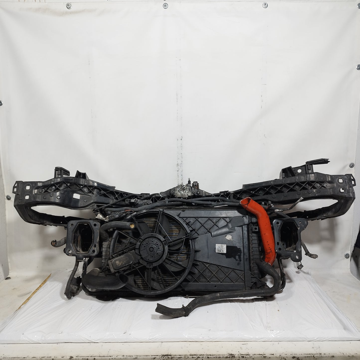 Kit radiatori con rinforzo Ford Focus 1.6 D 2006 cod: 013030393p ecoAC14963
