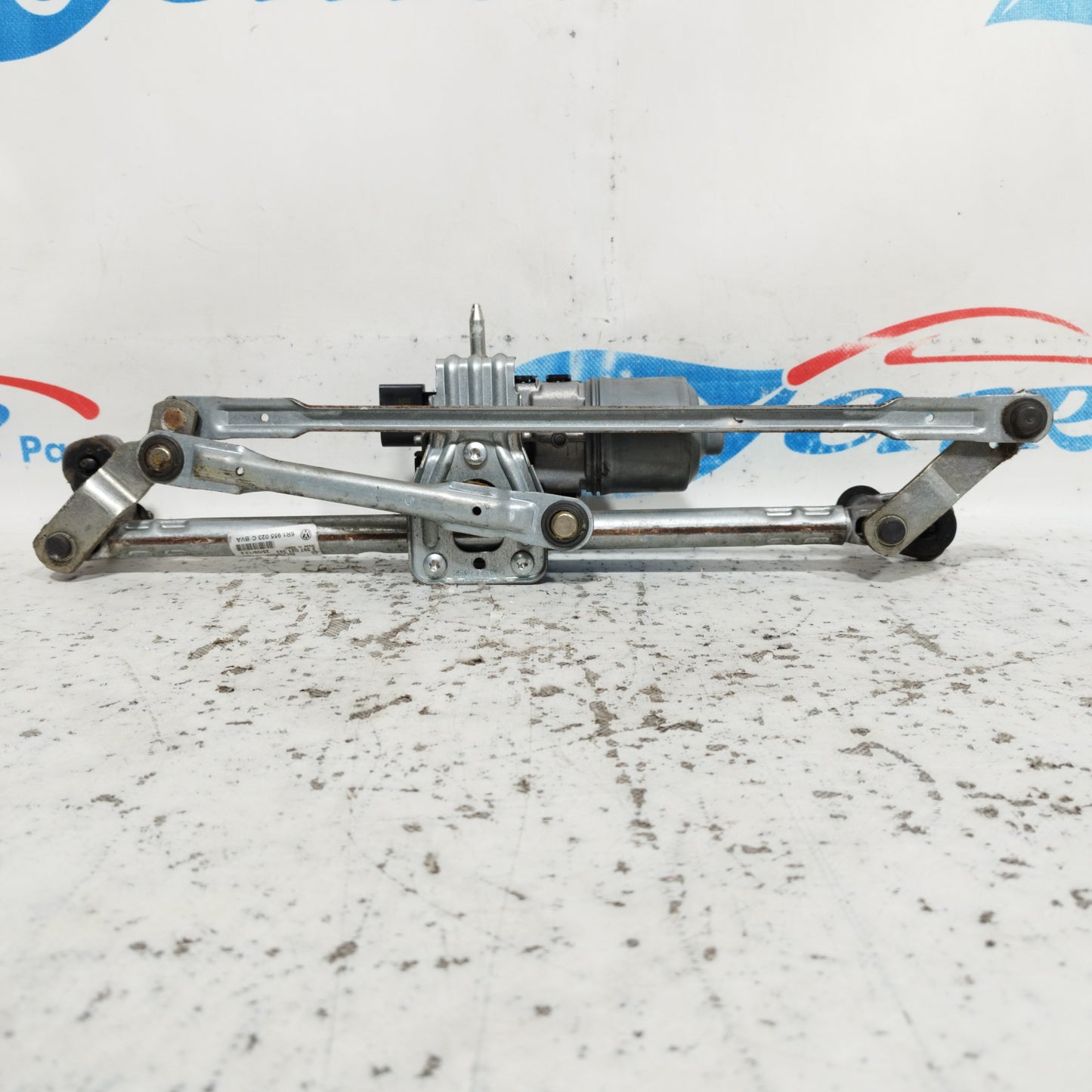 Front windshield wiper motor Volkswagen Polo 2012 code: 0390241566 ecoAC9295