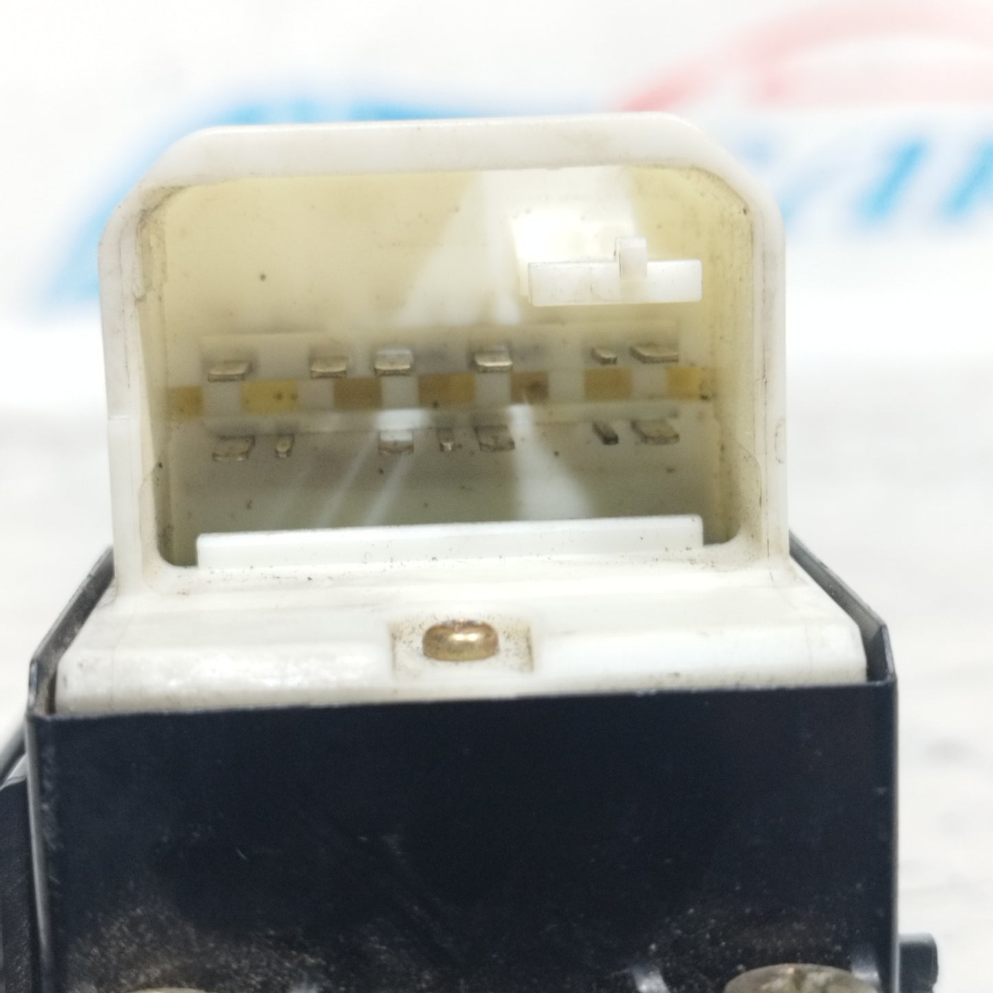 Pulsantiera anteriore sx Toyota Verso 2000 13 pin ecoAC9102