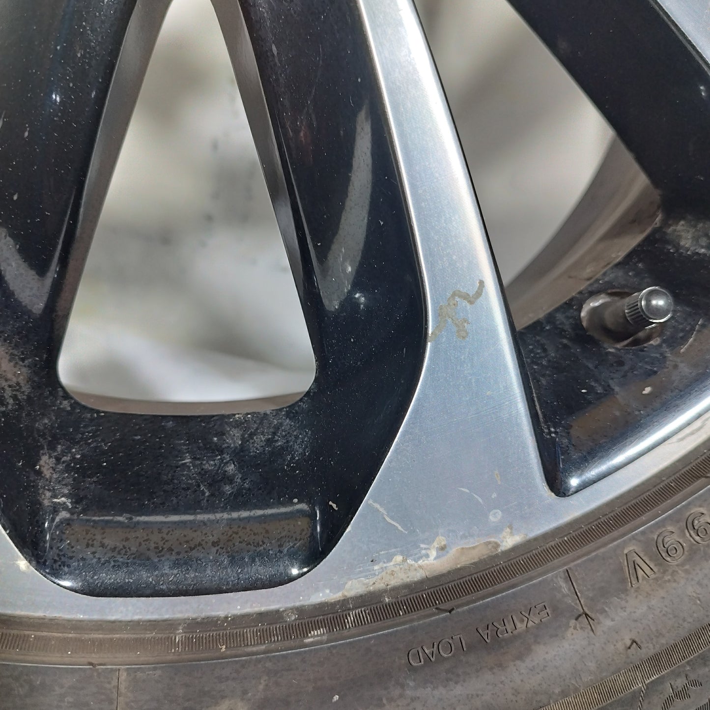 Cerchi in lega con gomme Nissan Qashqai 2012 ecoAC15024