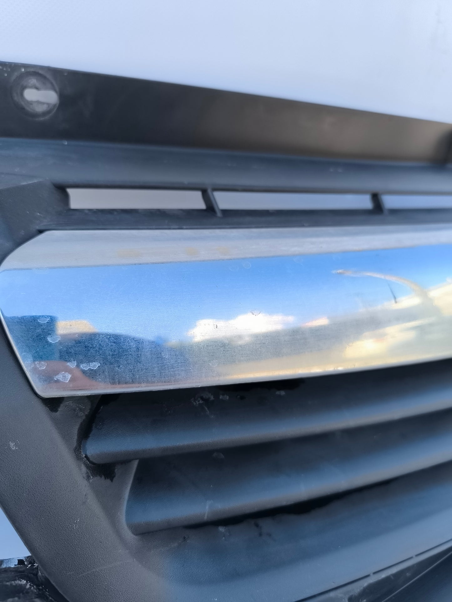 Opel Vivaro Frontgrill, Baujahr 2010, ecoAG7080