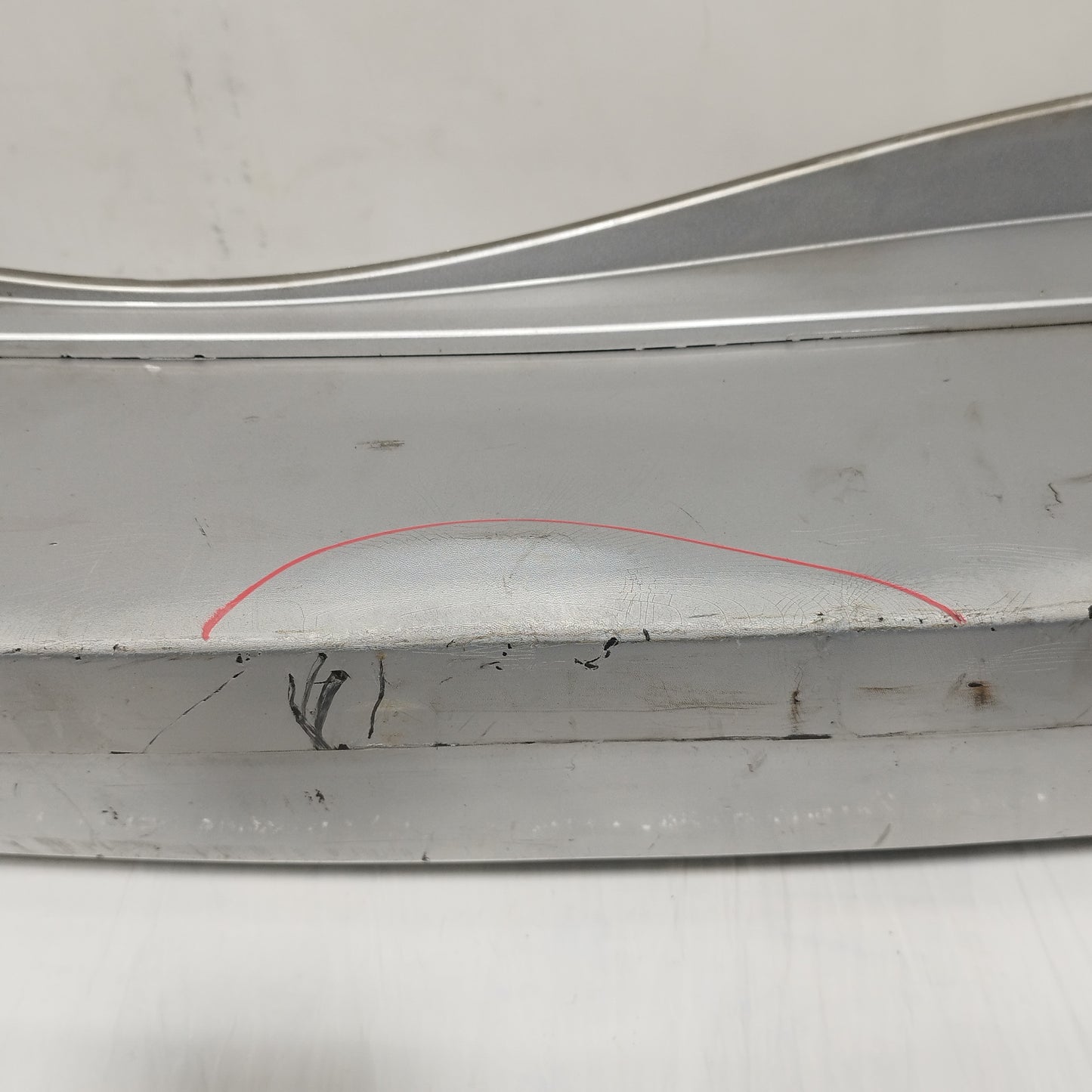 Renault Grand Modus 2010 ecoAC12537 silbergraue Heckstoßstange