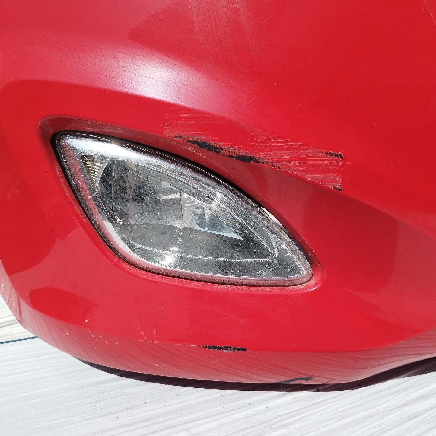 Paraurti anteriore rosso Hyundai I10 2012 ecoDM140