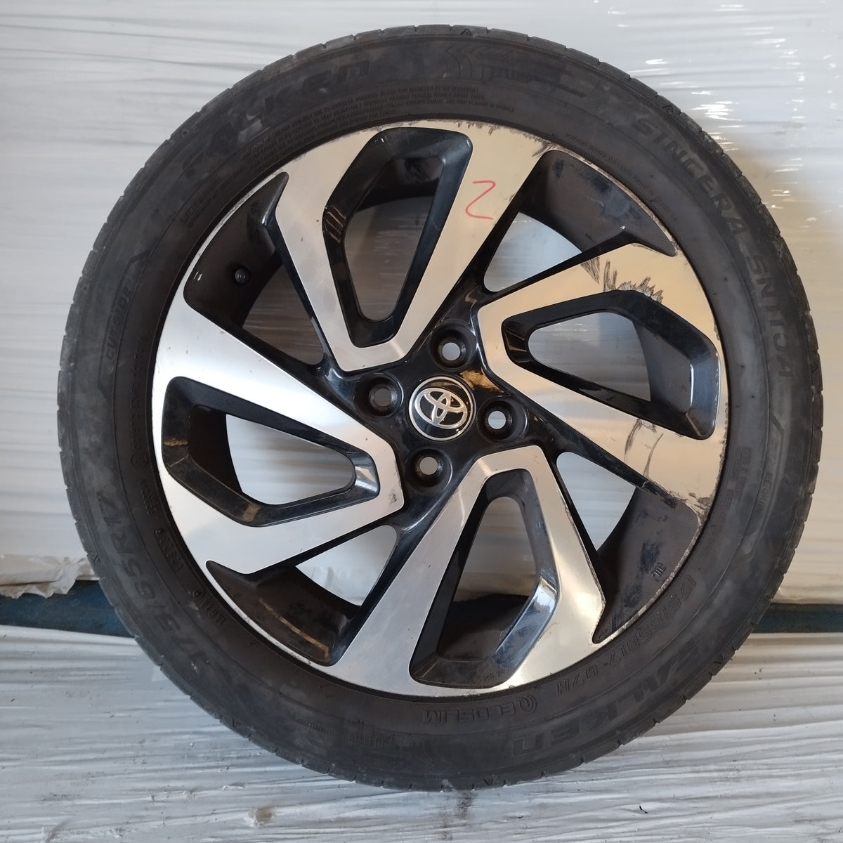 Cerchi in lega con gomme Toyota Aygo X (AB70) 2022-2025 ecoAC17519