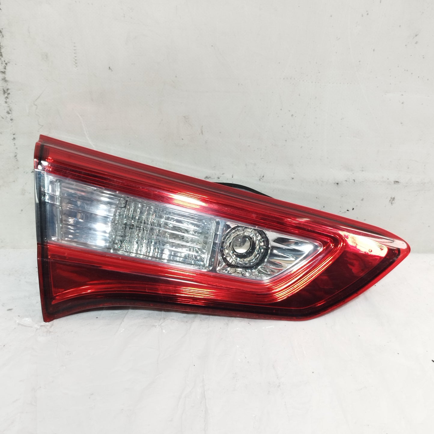 Fanale posteriore interno sx Toyota Yaris III (XP130) 2017-2020 Restyling ecoAC16599