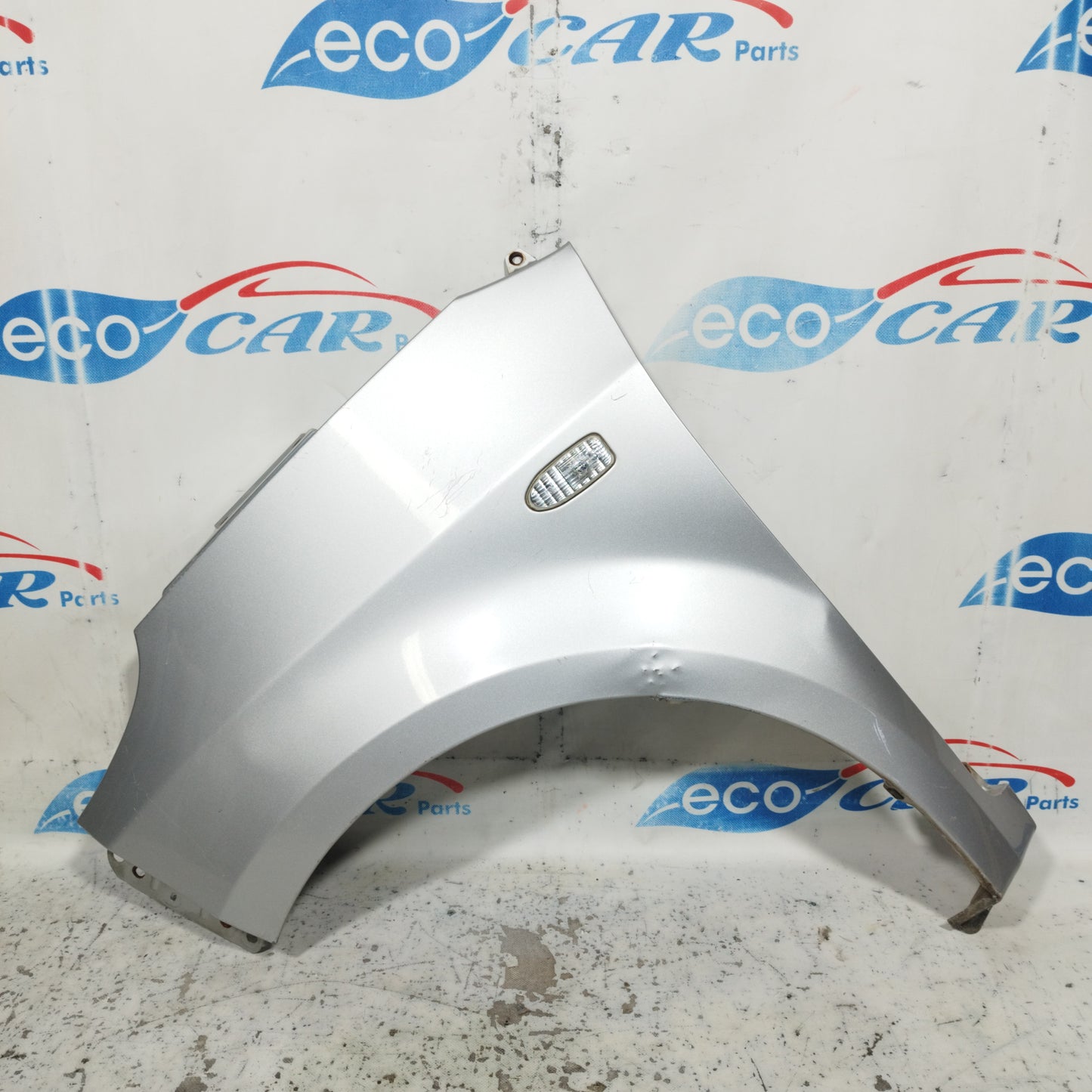 Parafango anteriore sx grigio argento DR1 2010 ecoAC9159