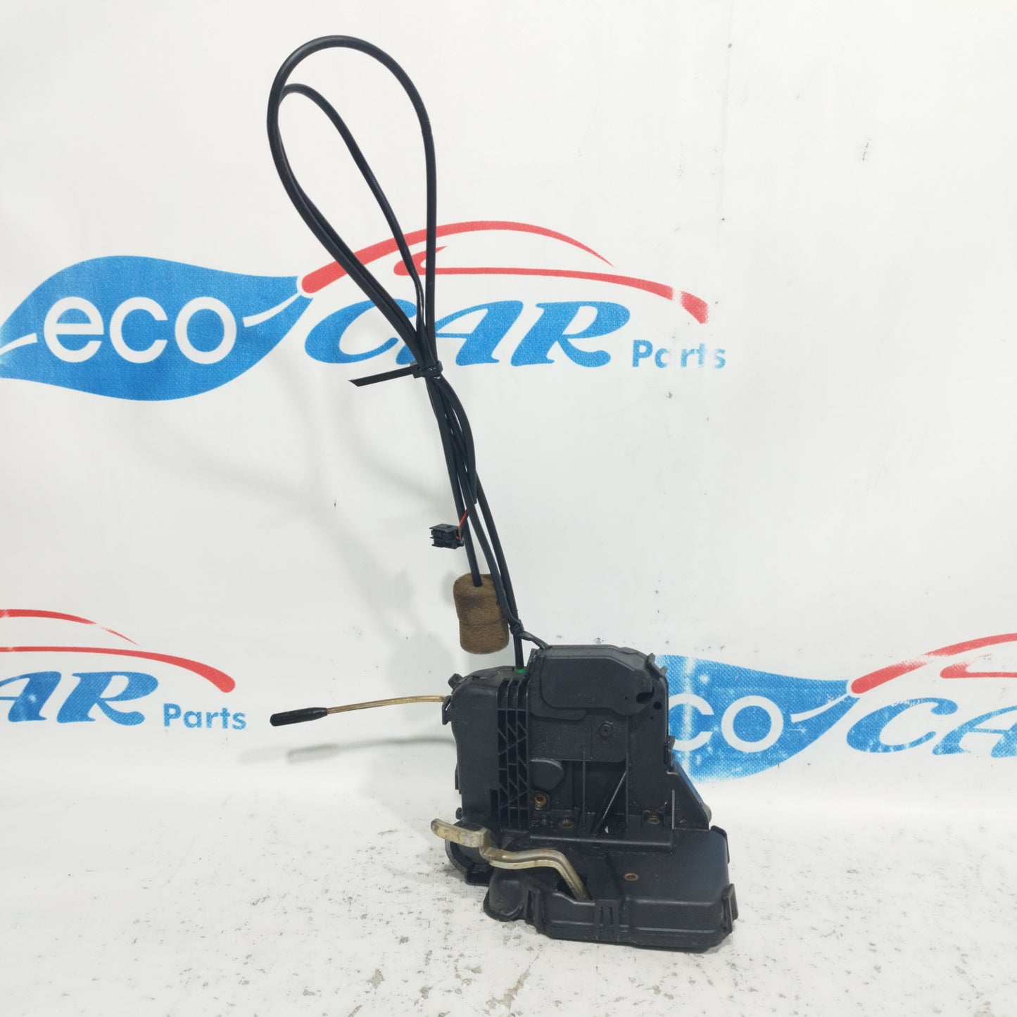 Front right lock Mercedes C-Class W203 2002 code: 004138112629 ecoAC8898